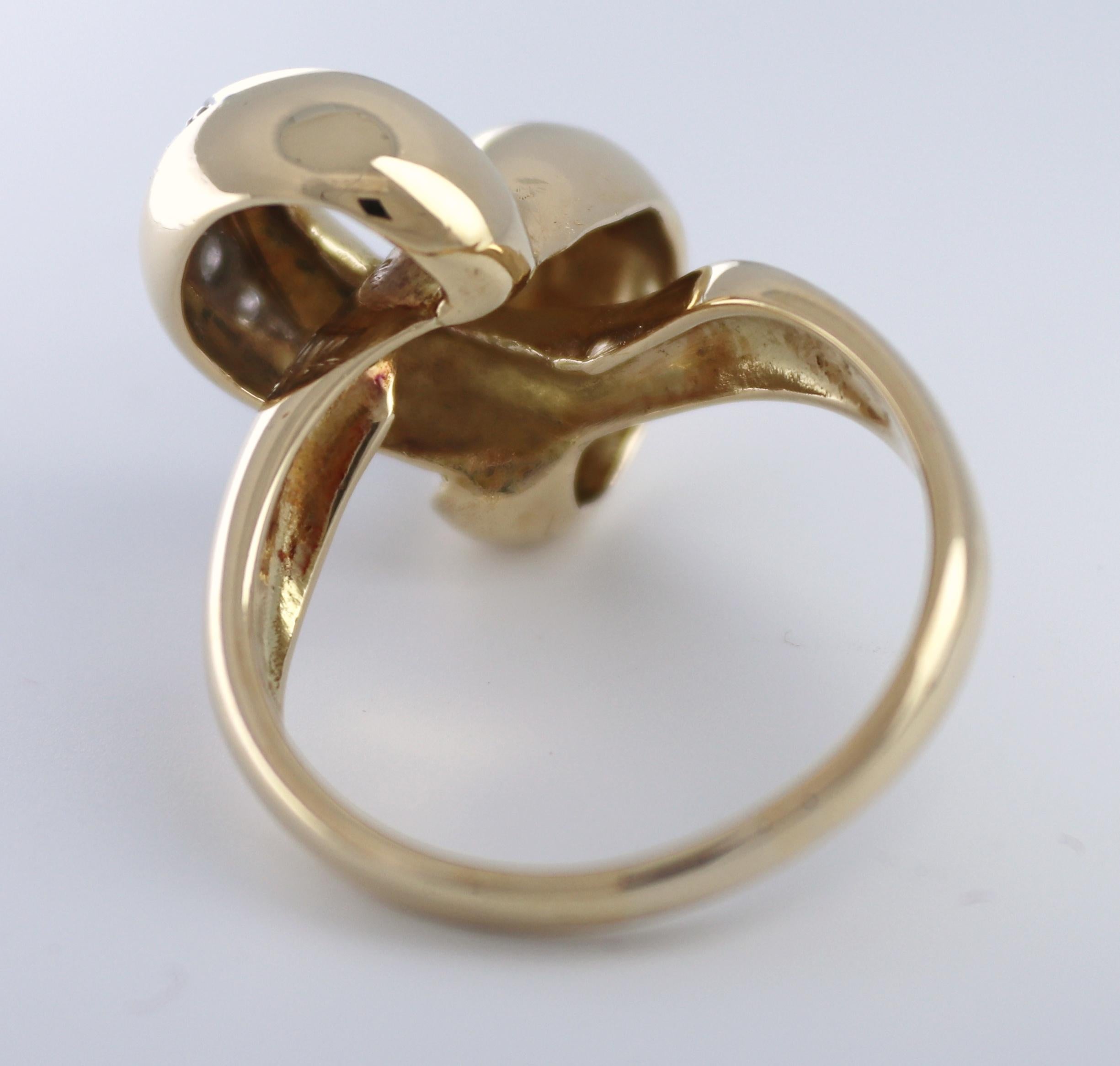 Birks Natural Diamond, 18K Yellow Gold Ribbon Ring For Sale 2