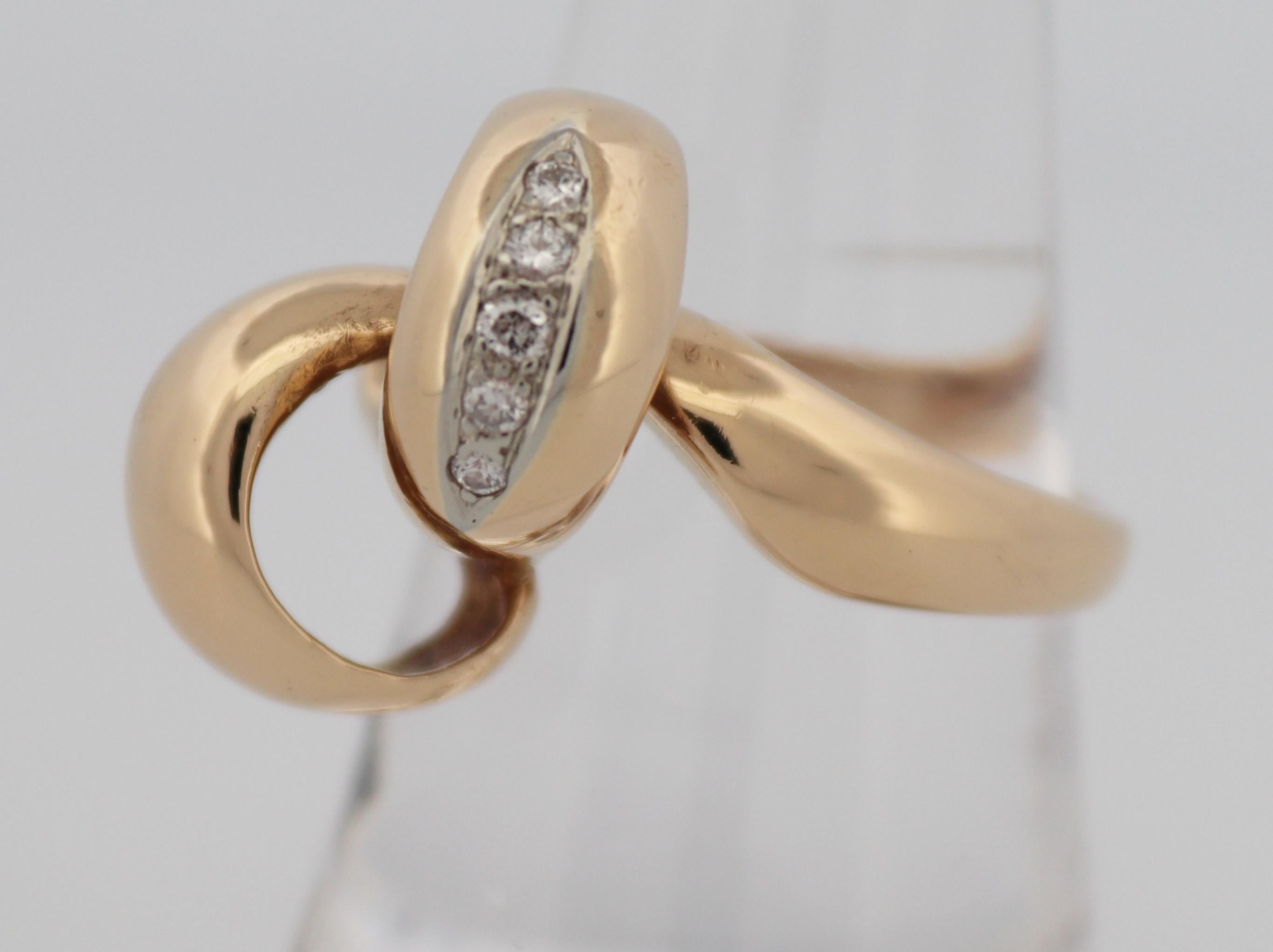 Birks Natural Diamond, 18K Yellow Gold Ribbon Ring For Sale 4