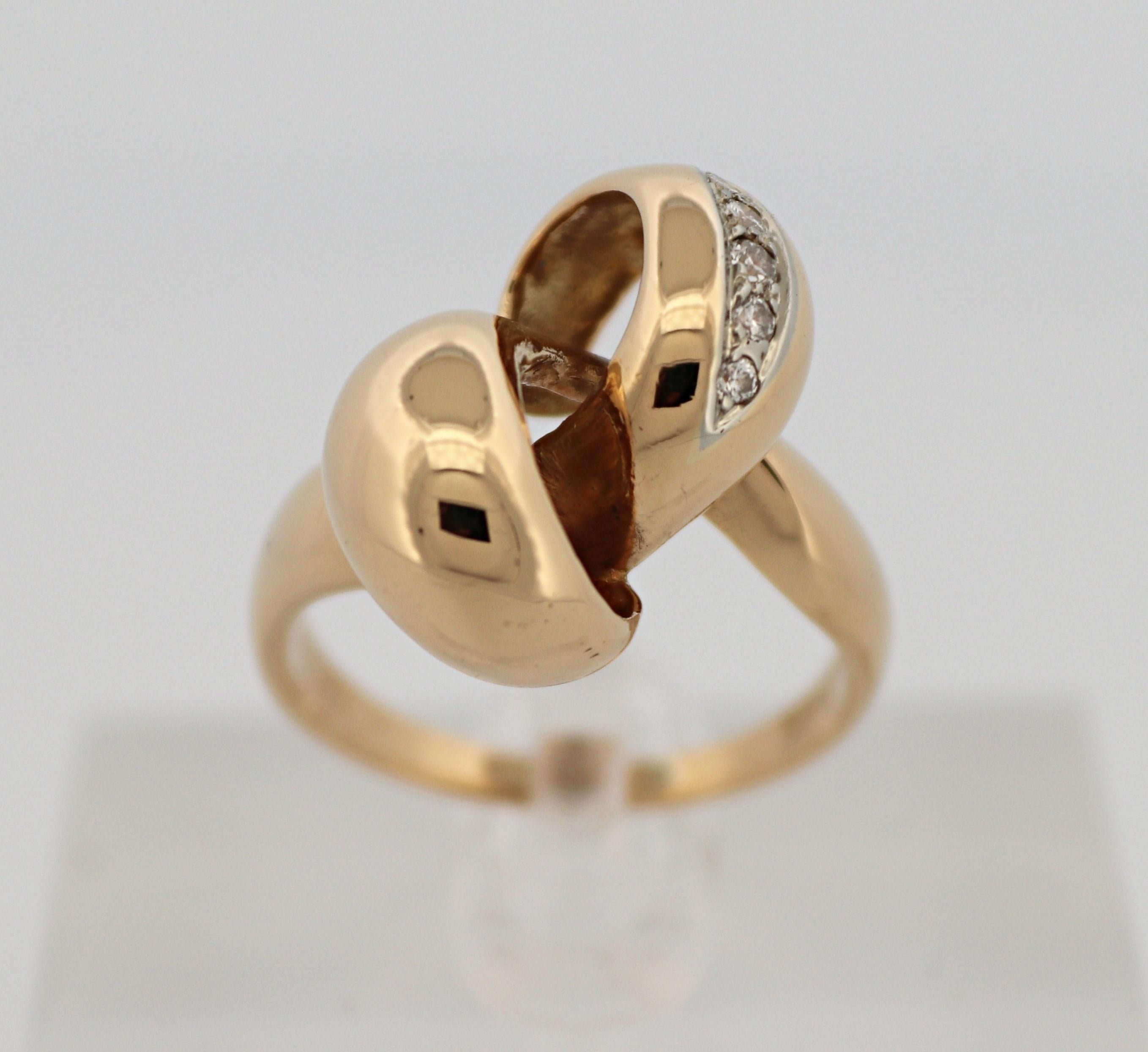 Birks Natural Diamond, 18K Yellow Gold Ribbon Ring For Sale 6