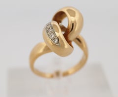 Birks Natural Diamond, 18K Yellow Gold Ribbon Ring