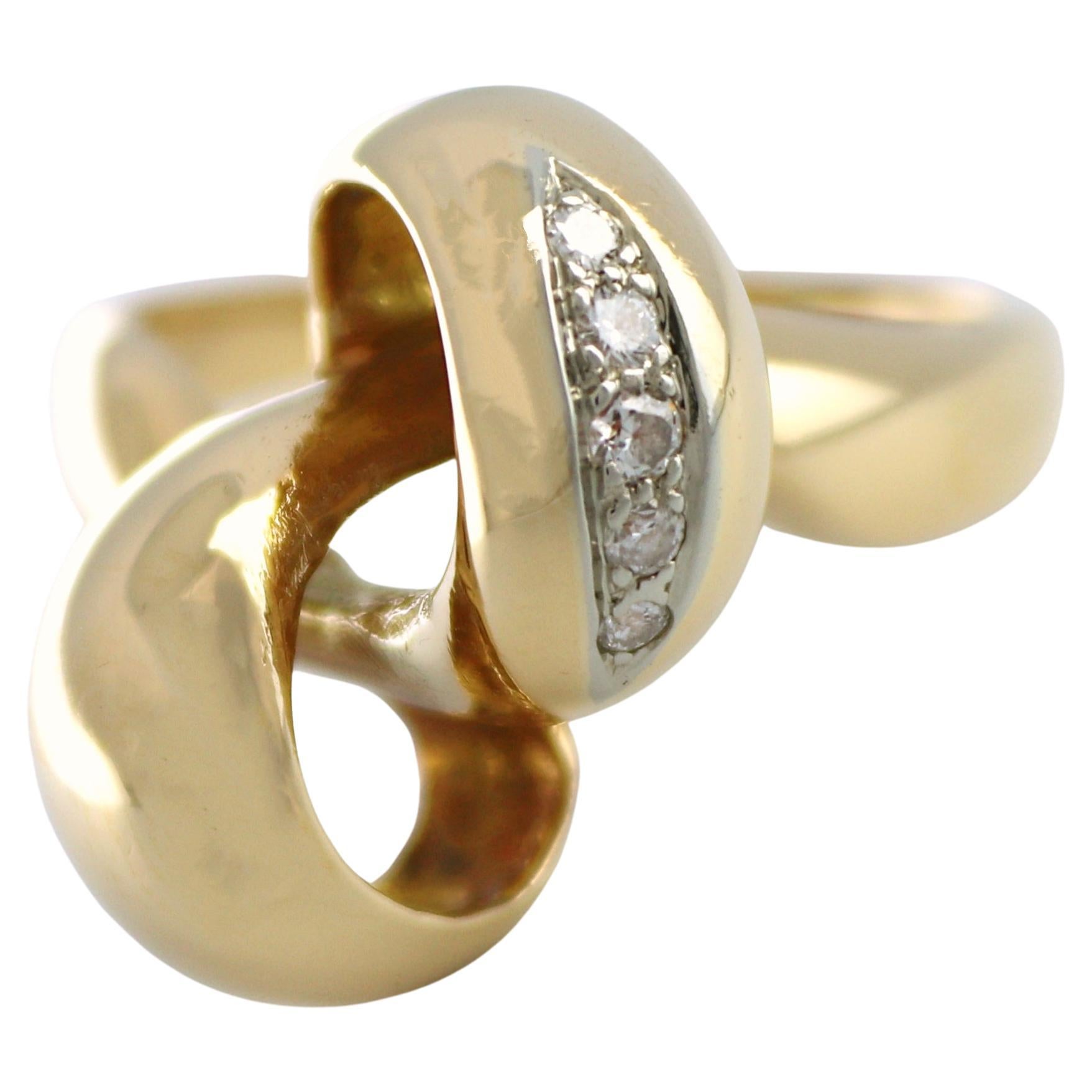 Birks Natural Diamond, 18K Yellow Gold Ribbon Ring For Sale