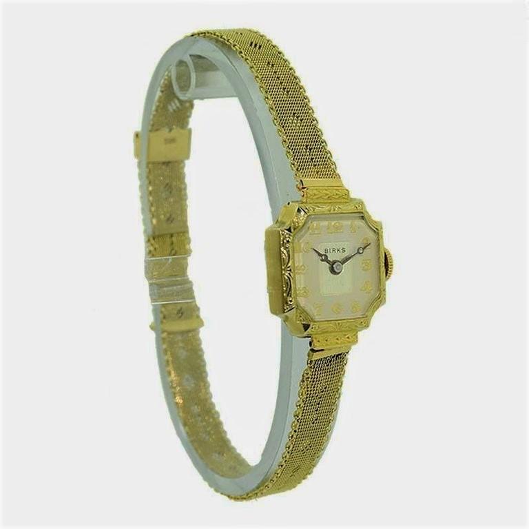 Birks of Canada 14 Karat Yellow Gold Art Deco Watch with Original Mesh Bracelet In Excellent Condition In Long Beach, CA