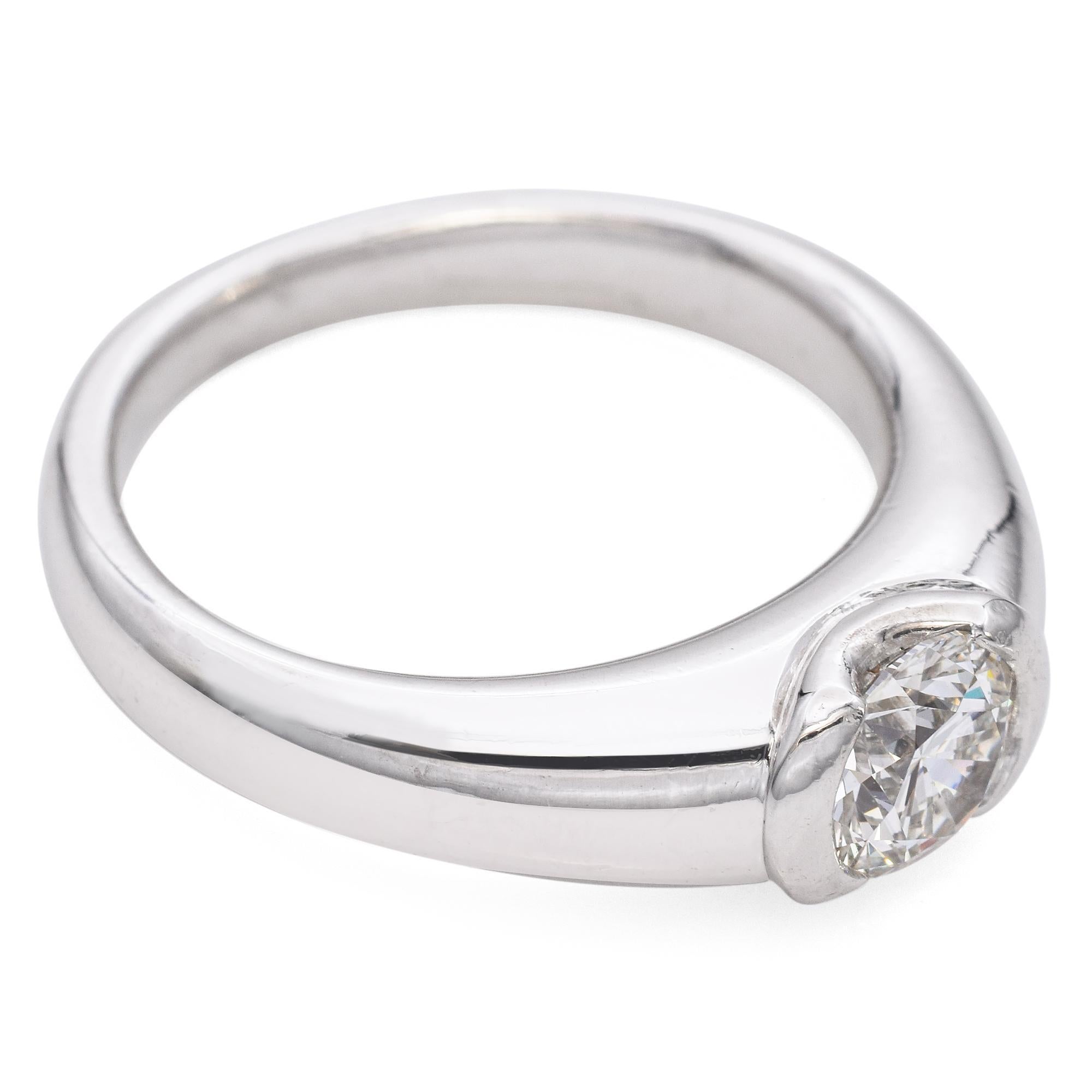 Birks Platinum GIA Certified 0.72ct H VS2 Sleek Engagement Ring For Sale 2