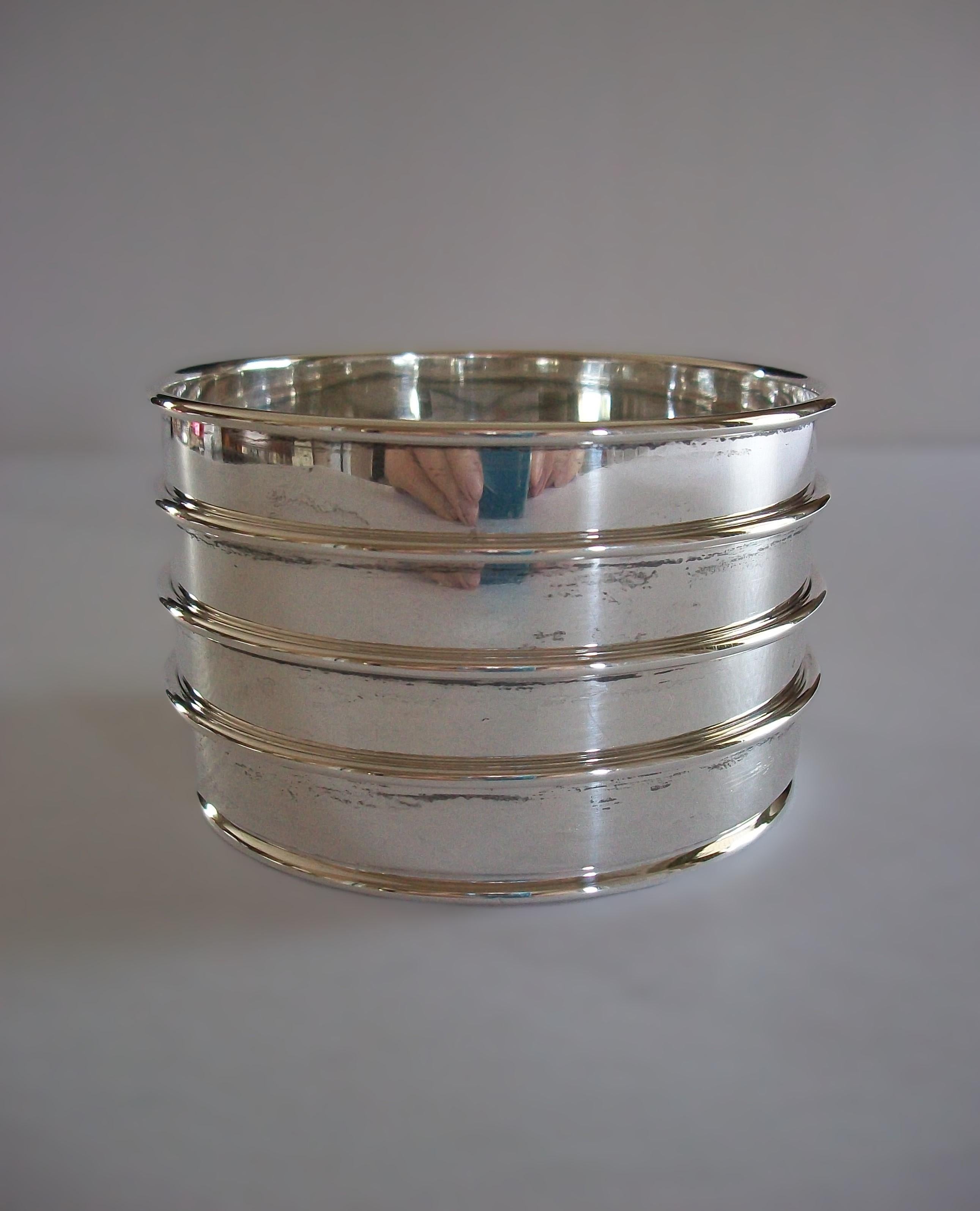 BIRKS - Set of Four Sterling Silver & Cut Glass Coasters - Canada - 20th Century For Sale 2