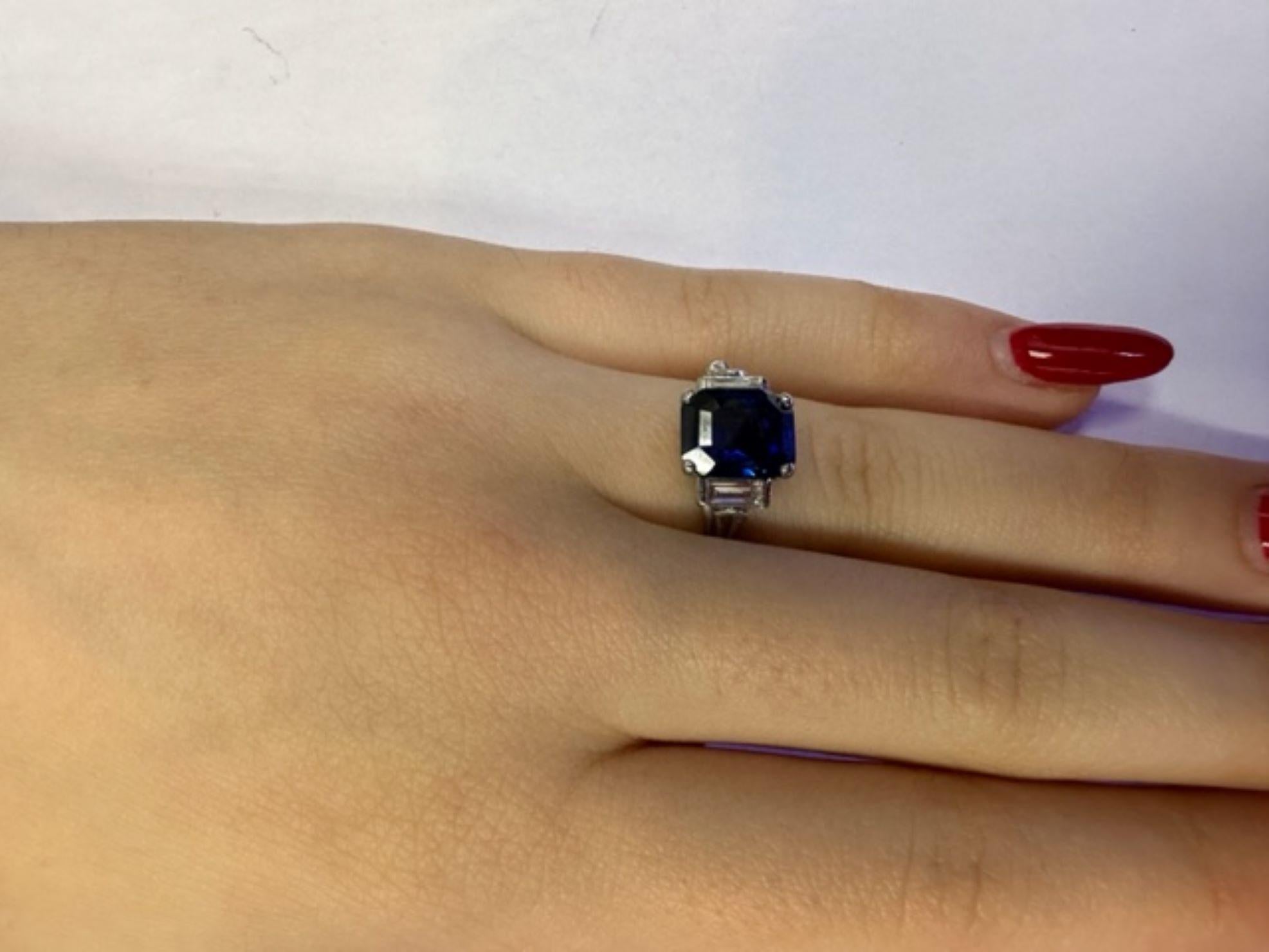 Birks & Sons Art Deco Burma Sapphire Diamond Platinum Ring For Sale 2