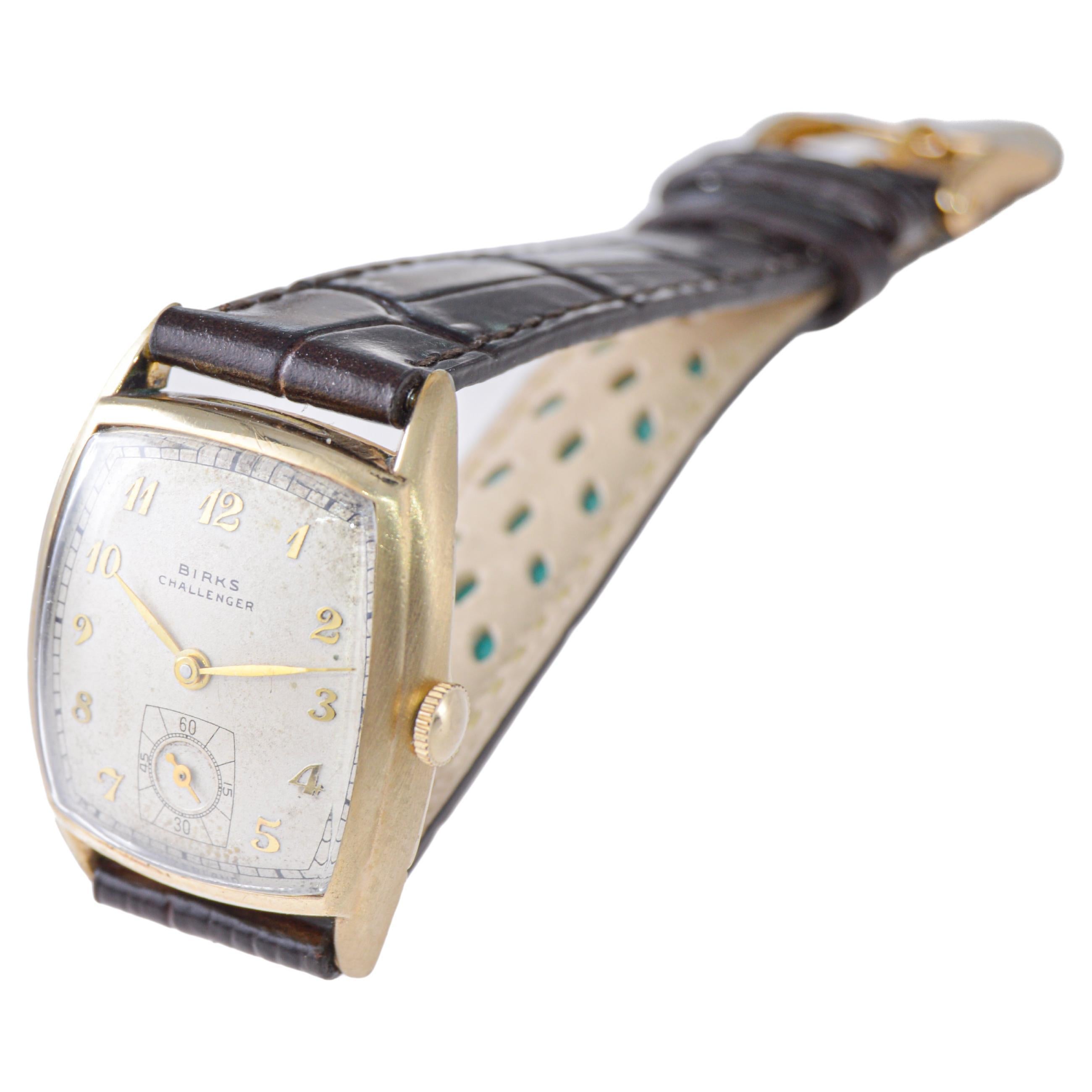 Birks Yellow Gold Filled Art Deco Tonneau Shaped Watch with Original Dial 1944 In Excellent Condition For Sale In Long Beach, CA