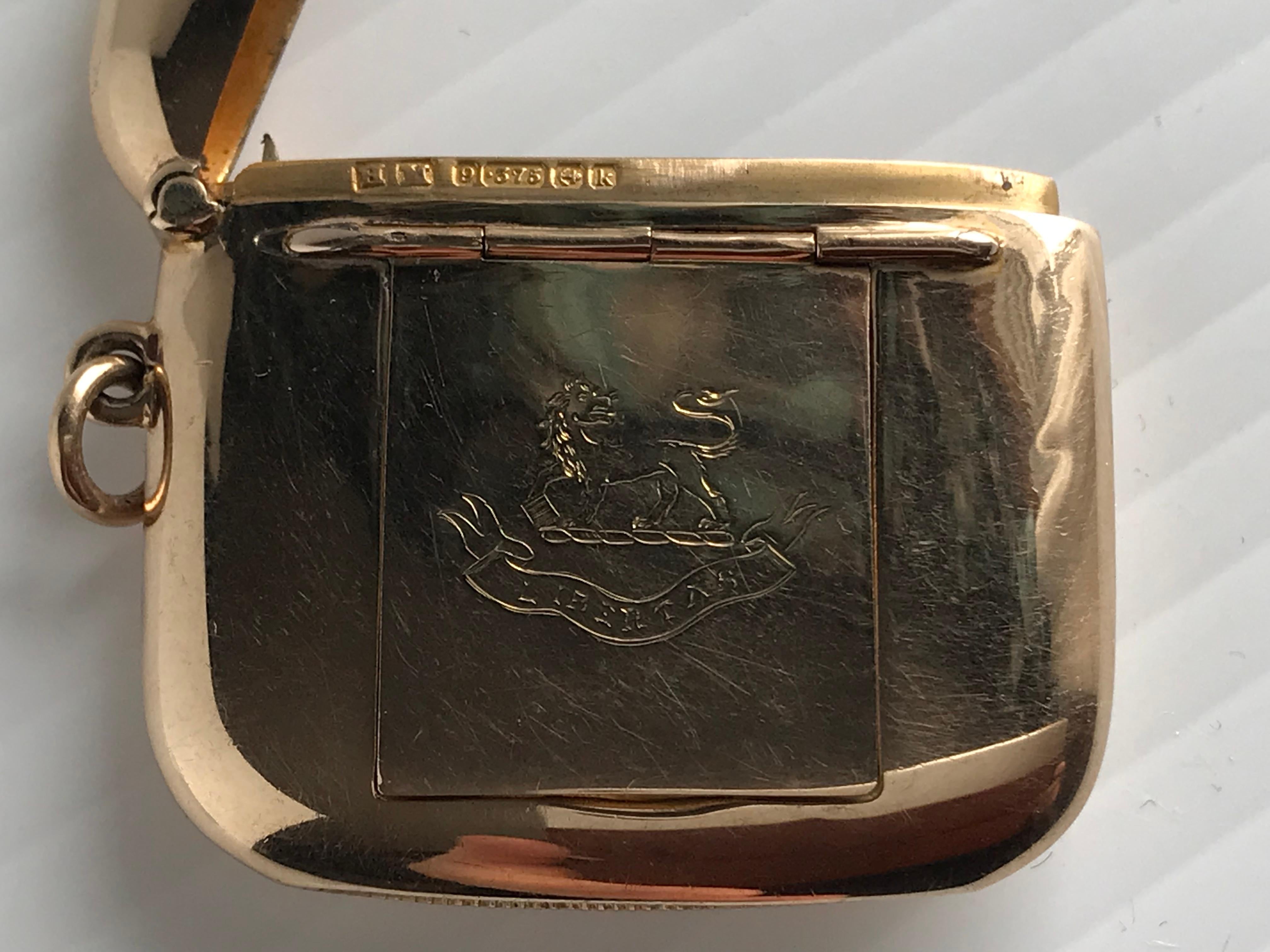 Birmingham 1909 Vesta Estuche y Marco de Fotos Oro de 9 Quilates en venta 3