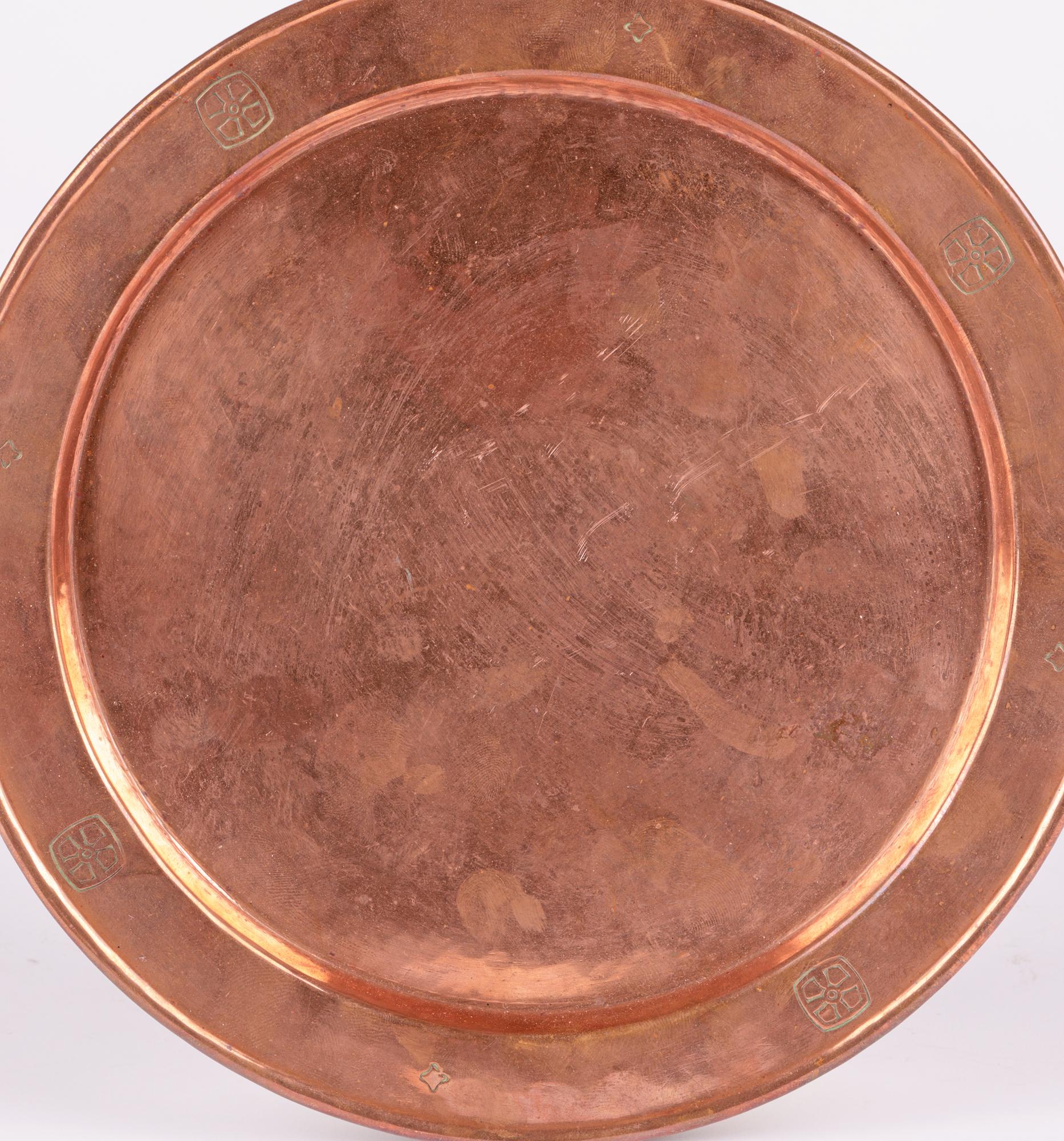 Bandeja o Patena de Cobre Birmingham Guild Arts & Crafts en venta 2