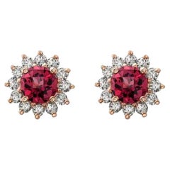 Boucles d'oreilles en pierre de naissance ornées de diamants rhodolite framboise