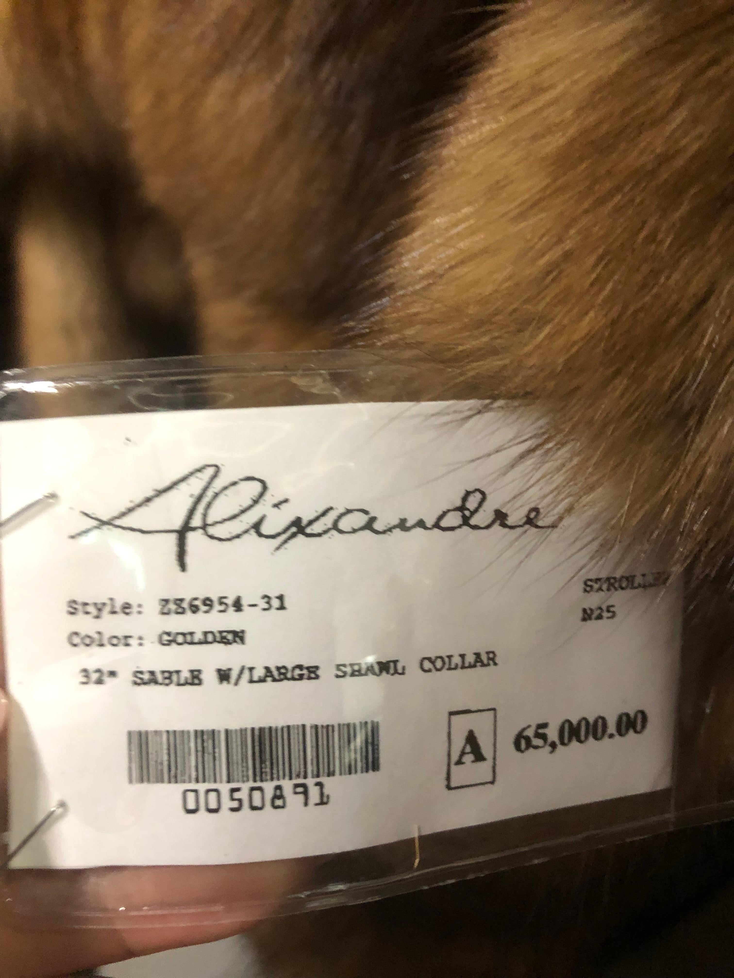 Manteau russe Bisang en fourrure de zibeline taille 14-16 étiquettes 65000$ en vente 15