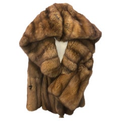 Manteau russe Bisang en fourrure de zibeline taille 14-16 étiquettes 65000$