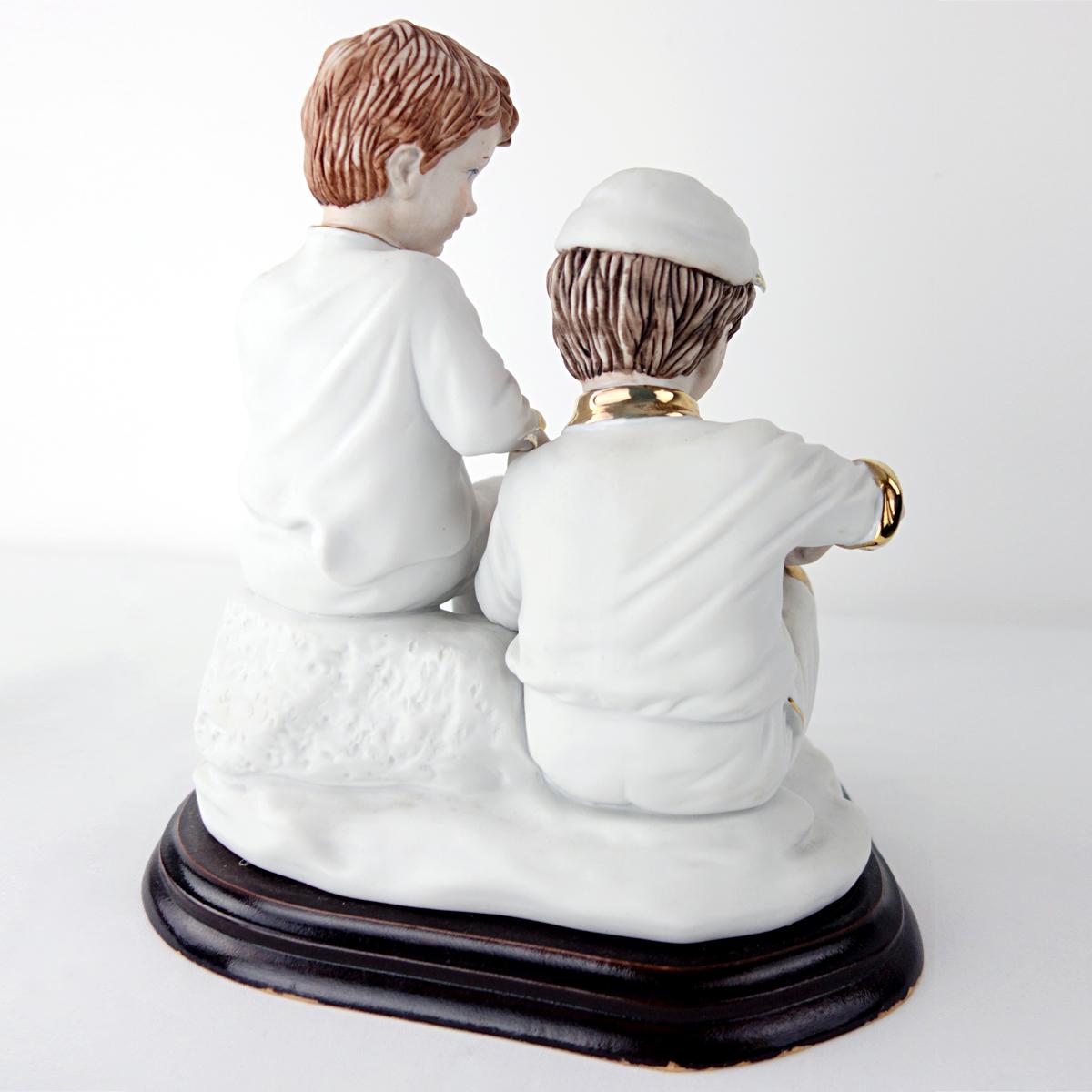 Biscuit Porcelain Statuette of Two Boys Eating a Melon with Gold-Colored Details For Sale 8
