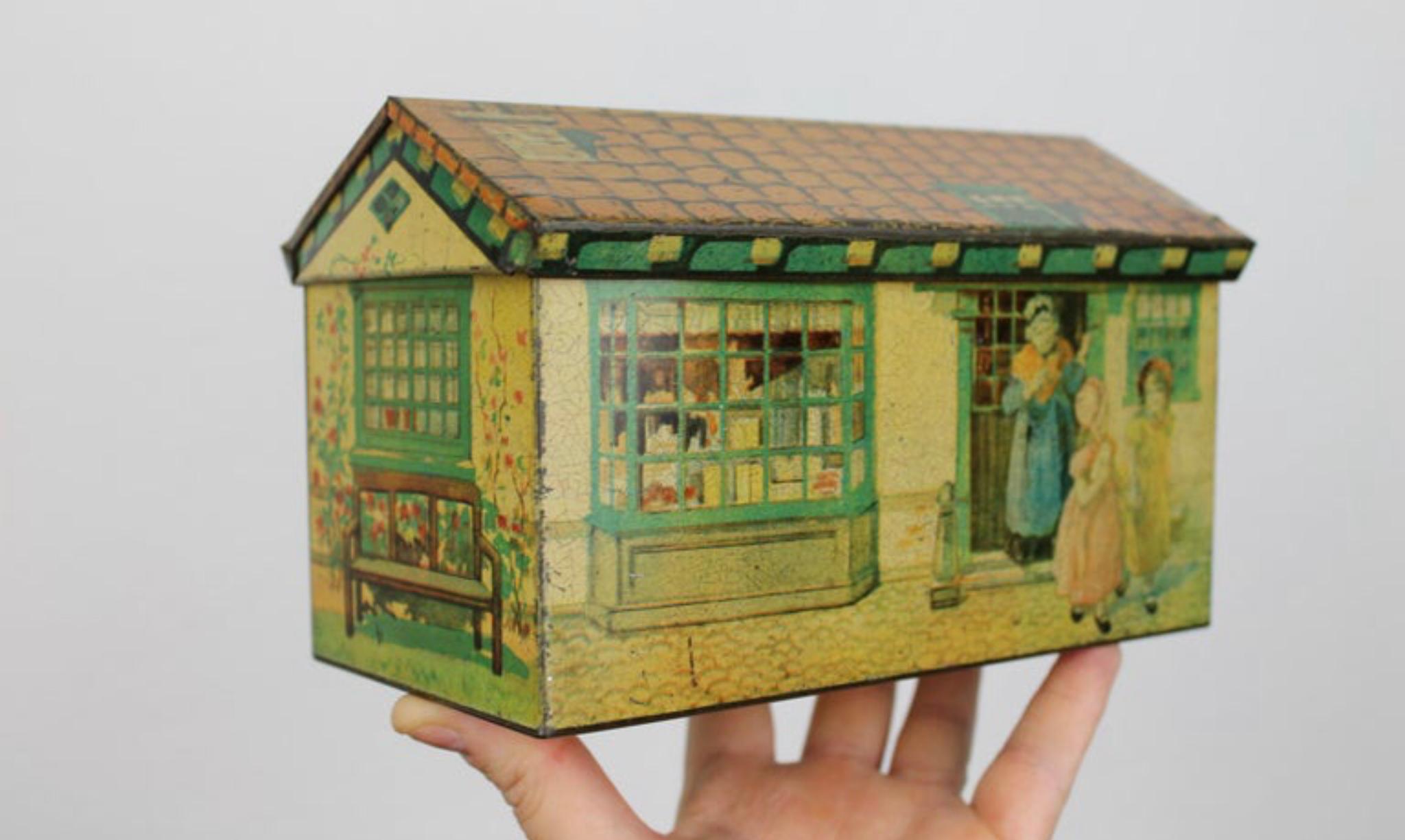 Biscuit Tin House, 1940s For Sale 4