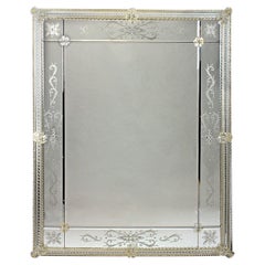 Biseo Wall Mirror