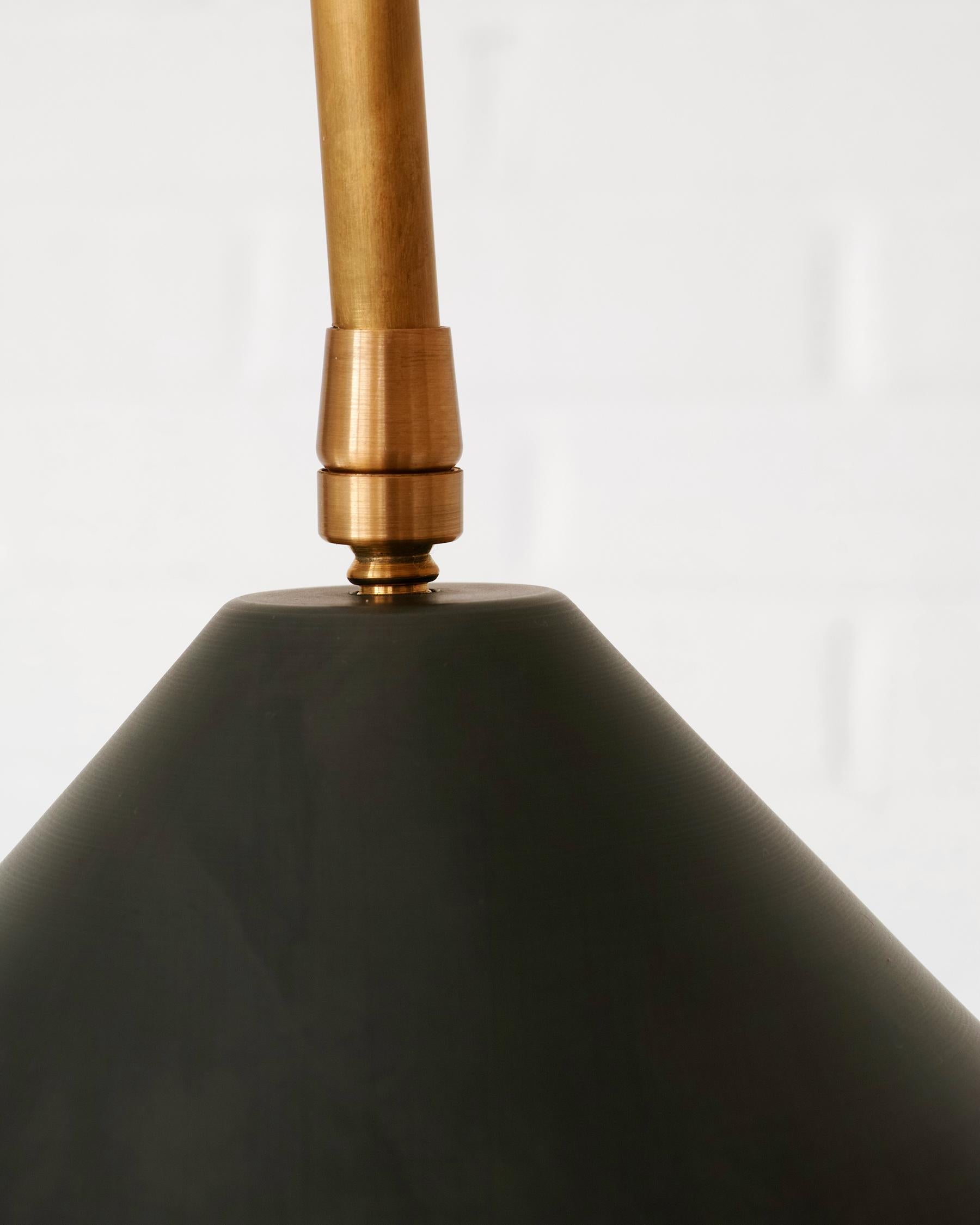 Lampada da terra BISHOP di John Sorensen-Jolink per Coil + Drift in vendita 4