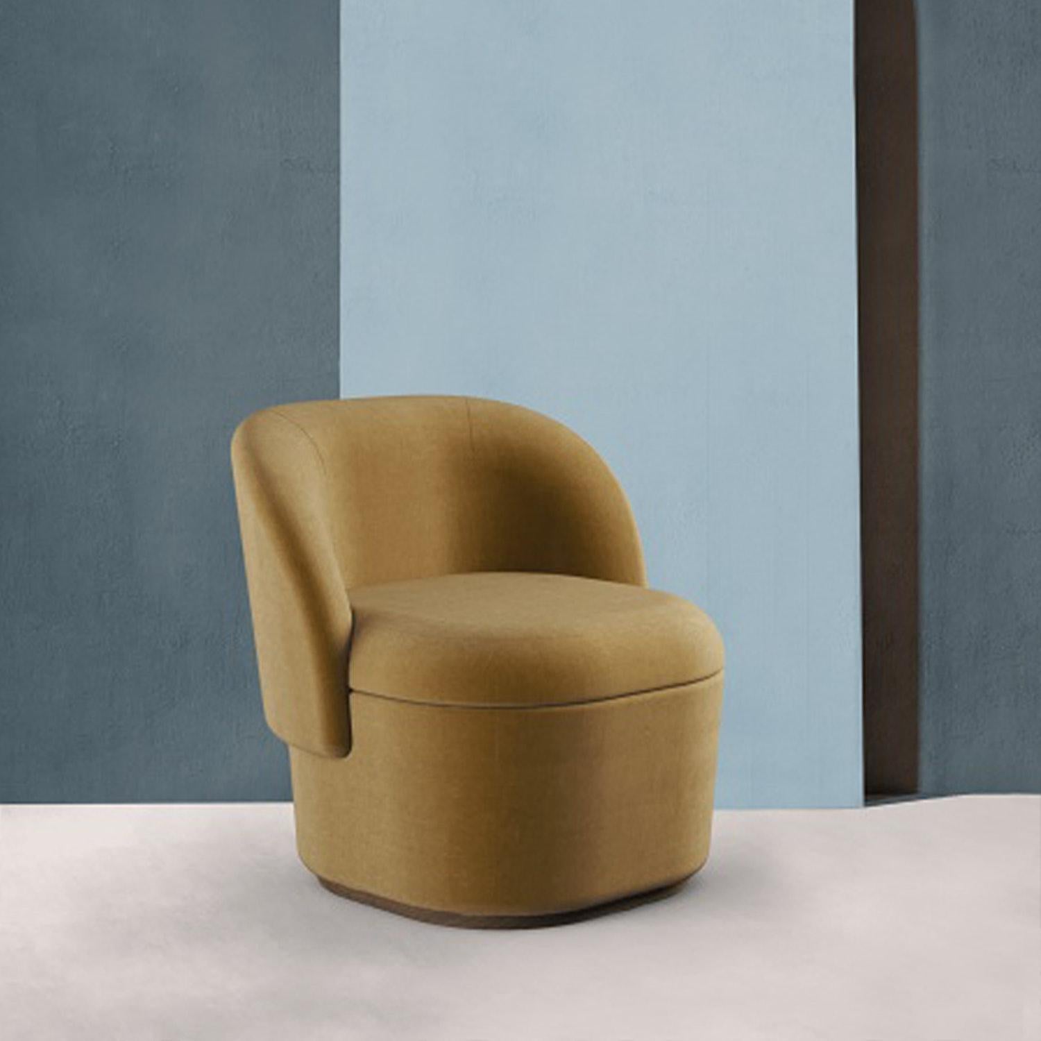 Portuguese Mid Century Modern Bisou Armchair with Bouclé Off-White Upholstery, Wood base For Sale