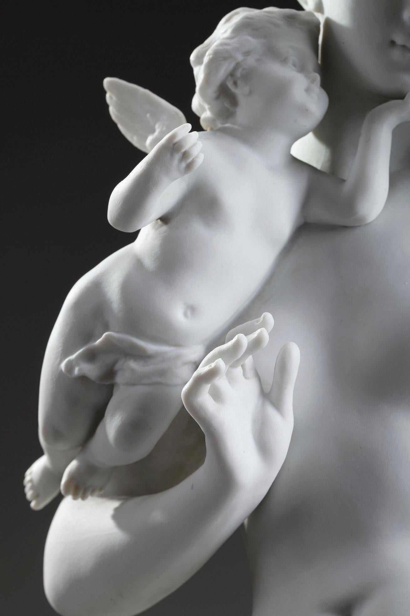 Bisque Porcelain Figurine: Venus with Cupids by Ernest Rancoulet In Good Condition In Paris, FR