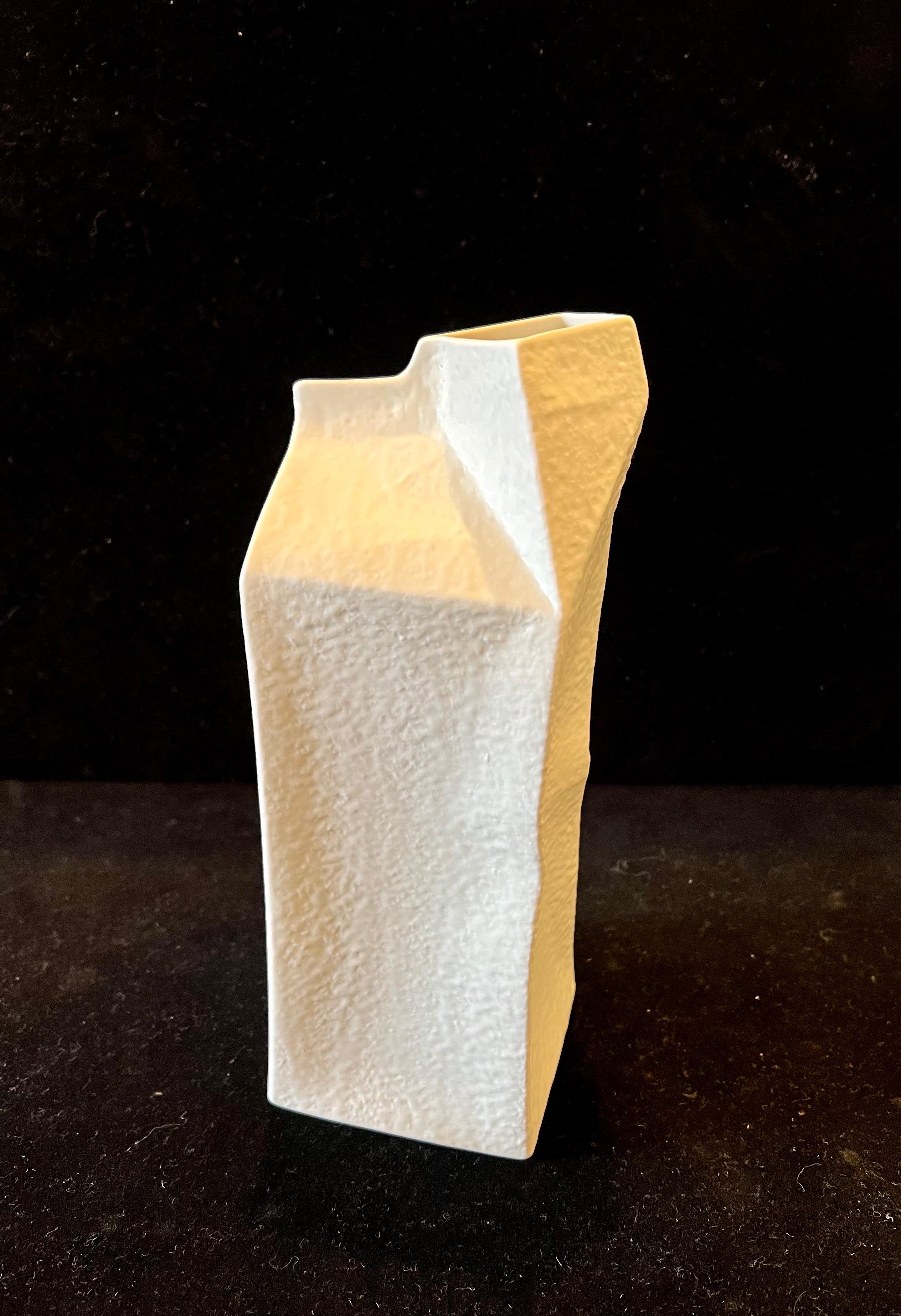 Very cool bisque textured porcelain finish vase can be used for kitchen as a pitcher or as a flower vase, its great design and example of POP art.