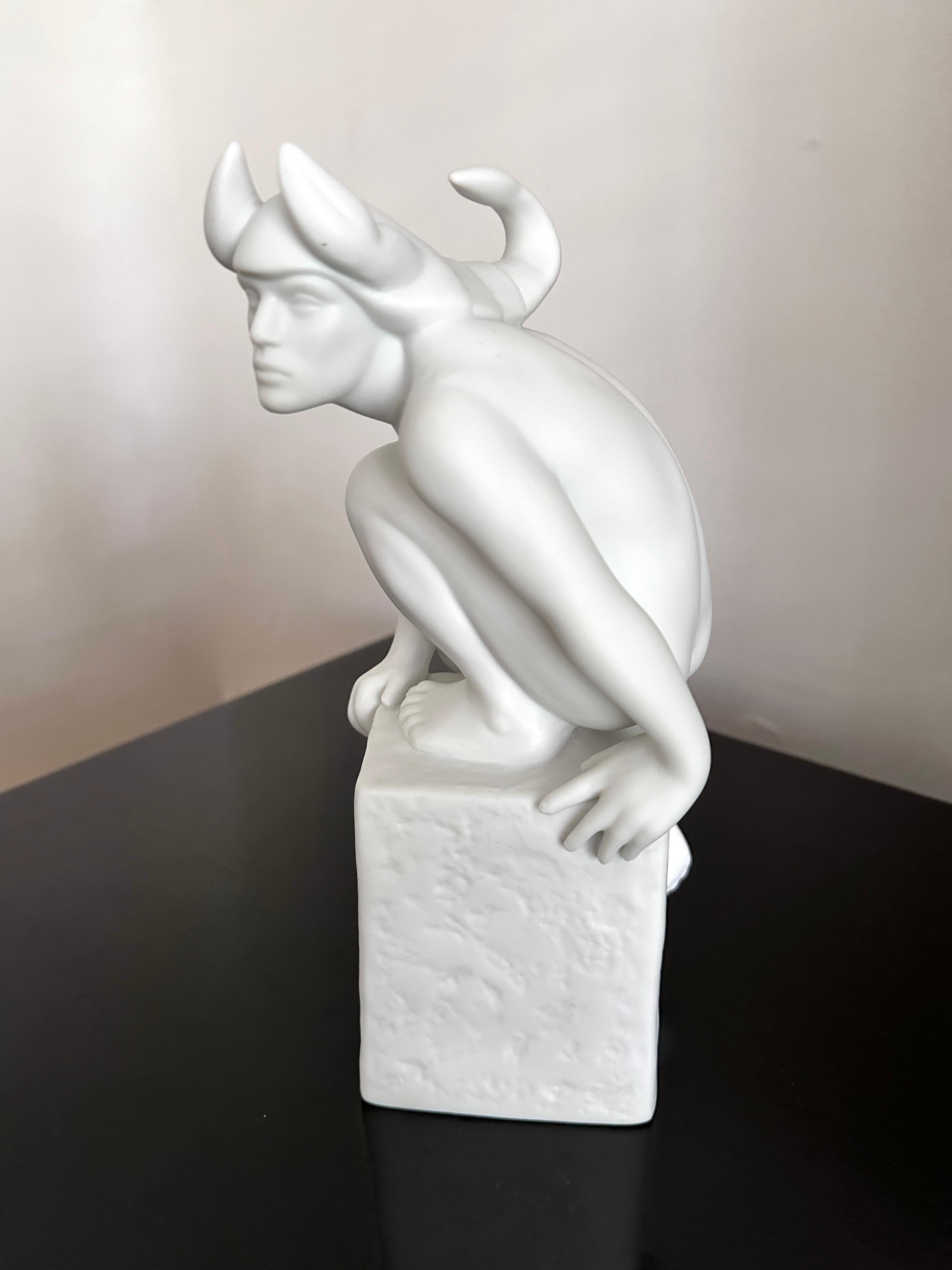 Statua di Scorpione in bisquit di Pia Langelund per Royal Copenhagen in vendita 2