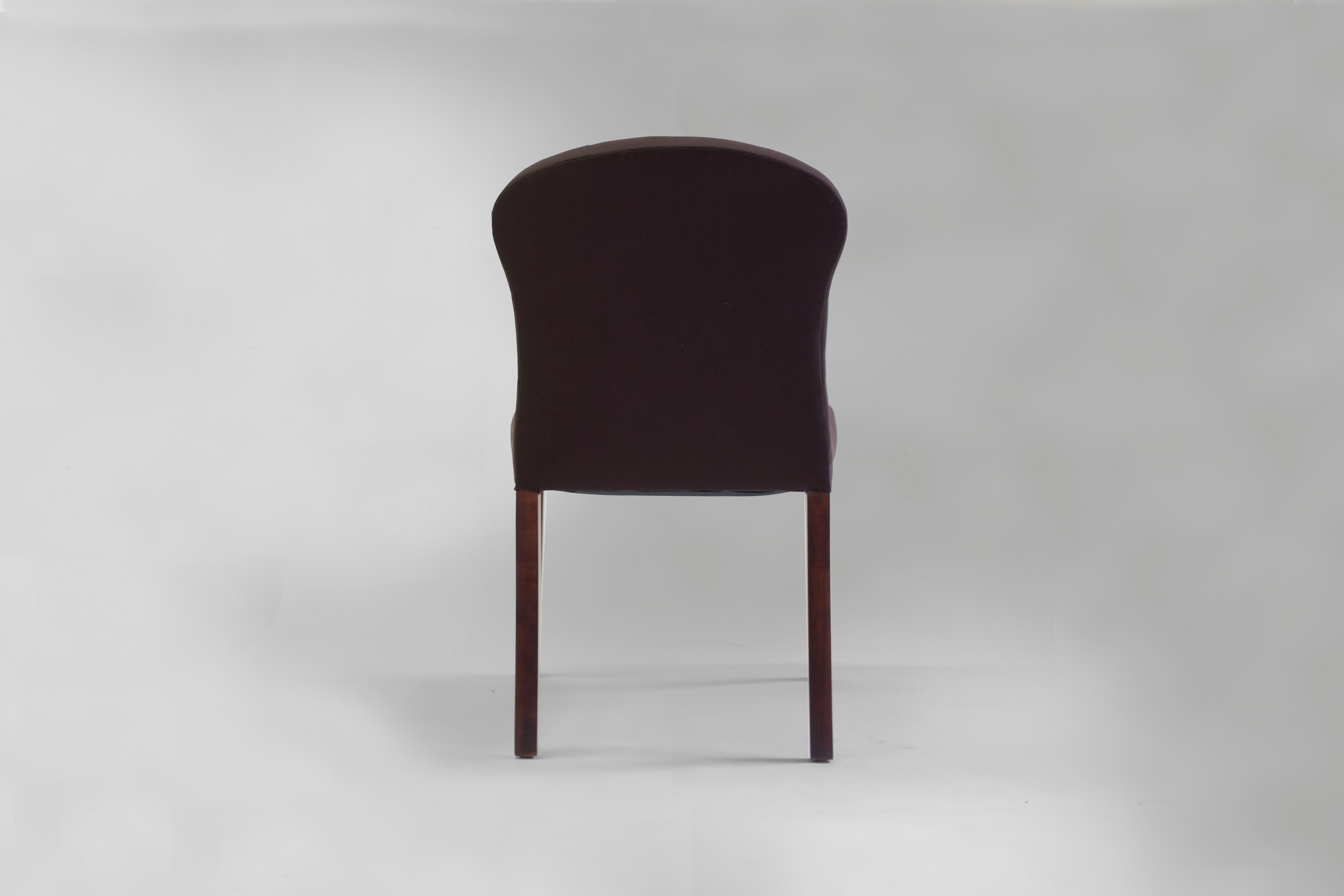 American Classical Bisquit Tufted Dining Side Chair with Wood Legs and Balloon Shaped Back For Sale