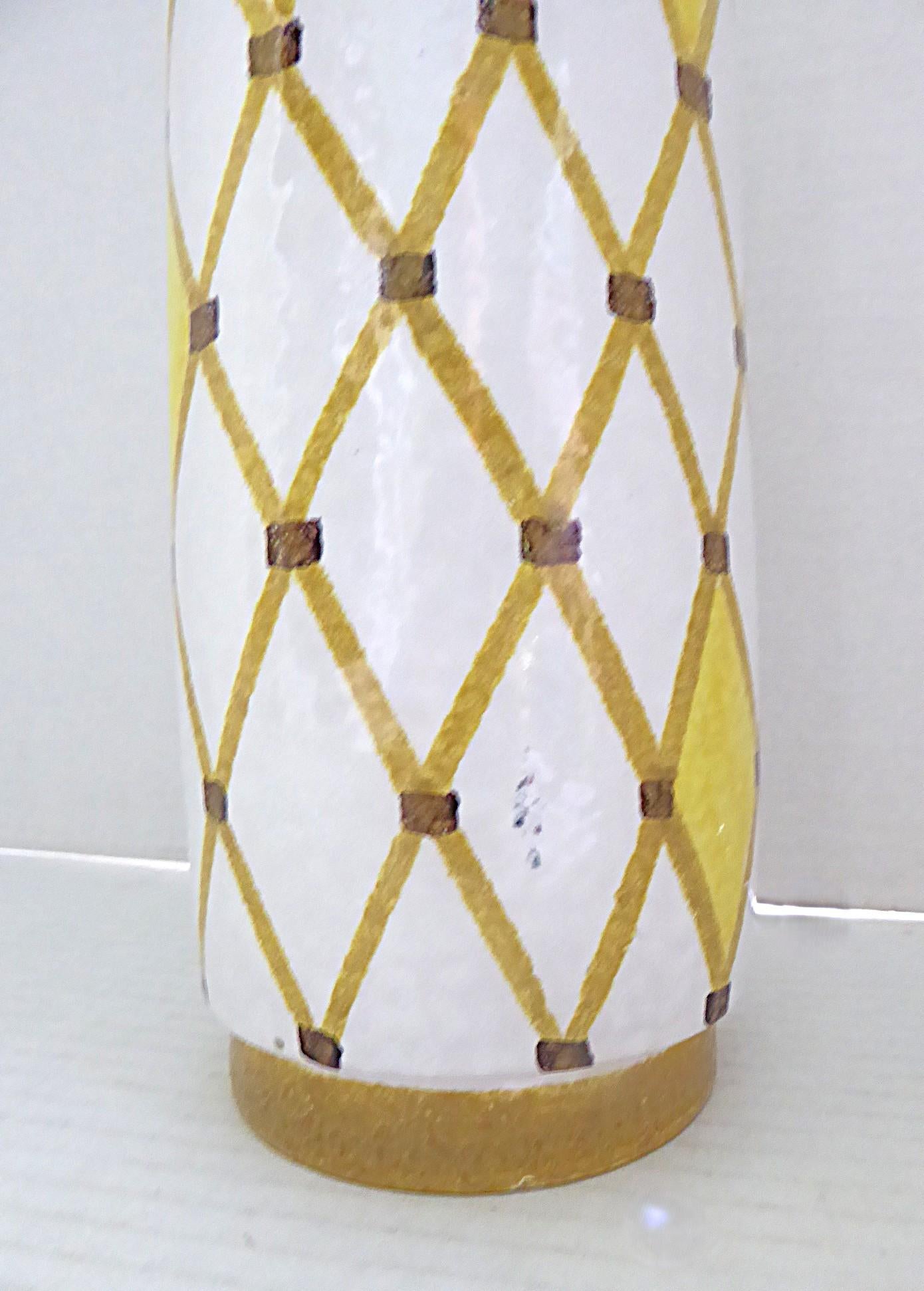 Bistossi Zylindrische Vase aus Keramik Spalier Design Italien 1960er Jahre attrib. A. Londi im Angebot 4