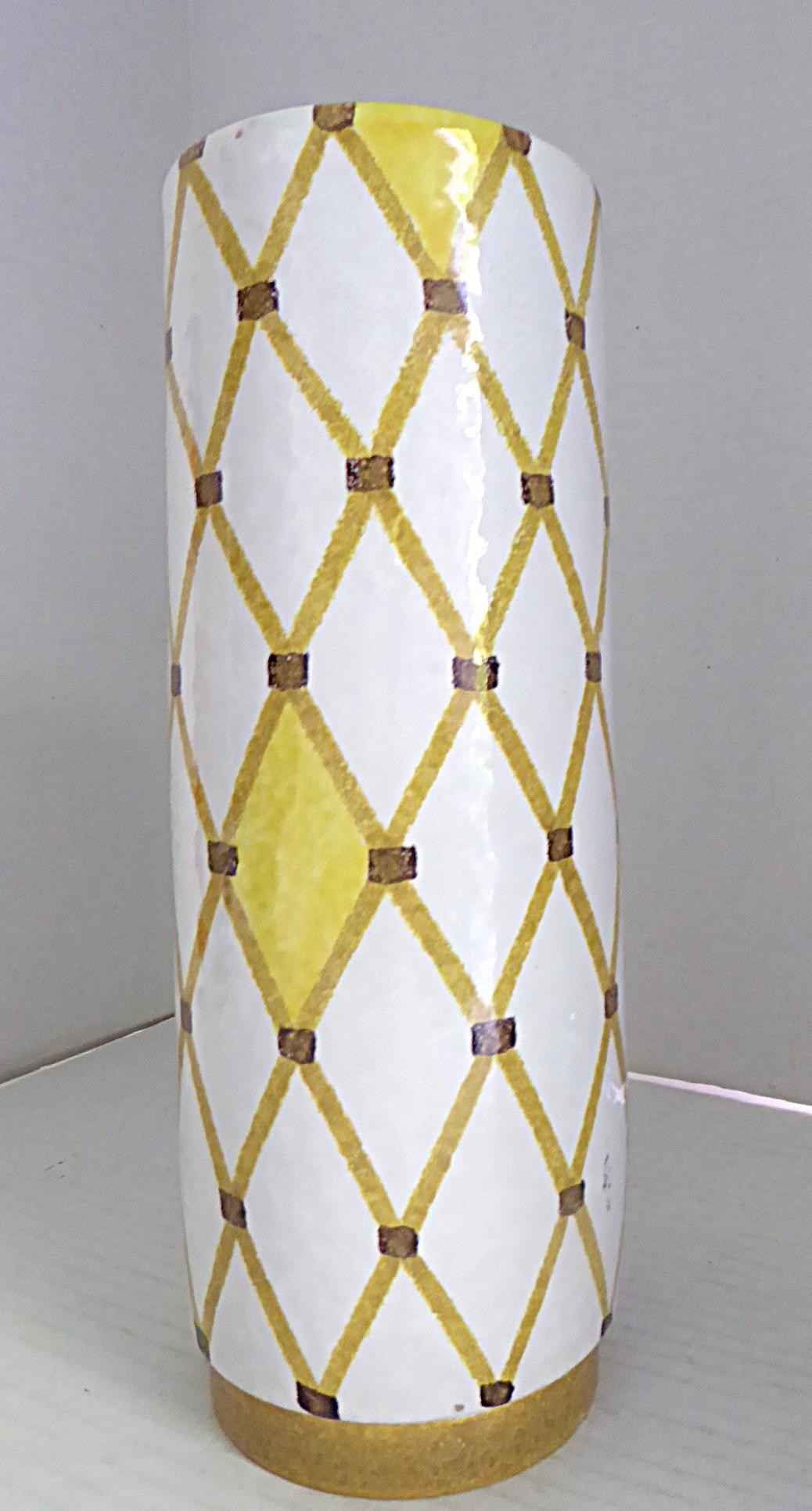 Bistossi Zylindrische Vase aus Keramik Spalier Design Italien 1960er Jahre attrib. A. Londi (Mitte des 20. Jahrhunderts) im Angebot