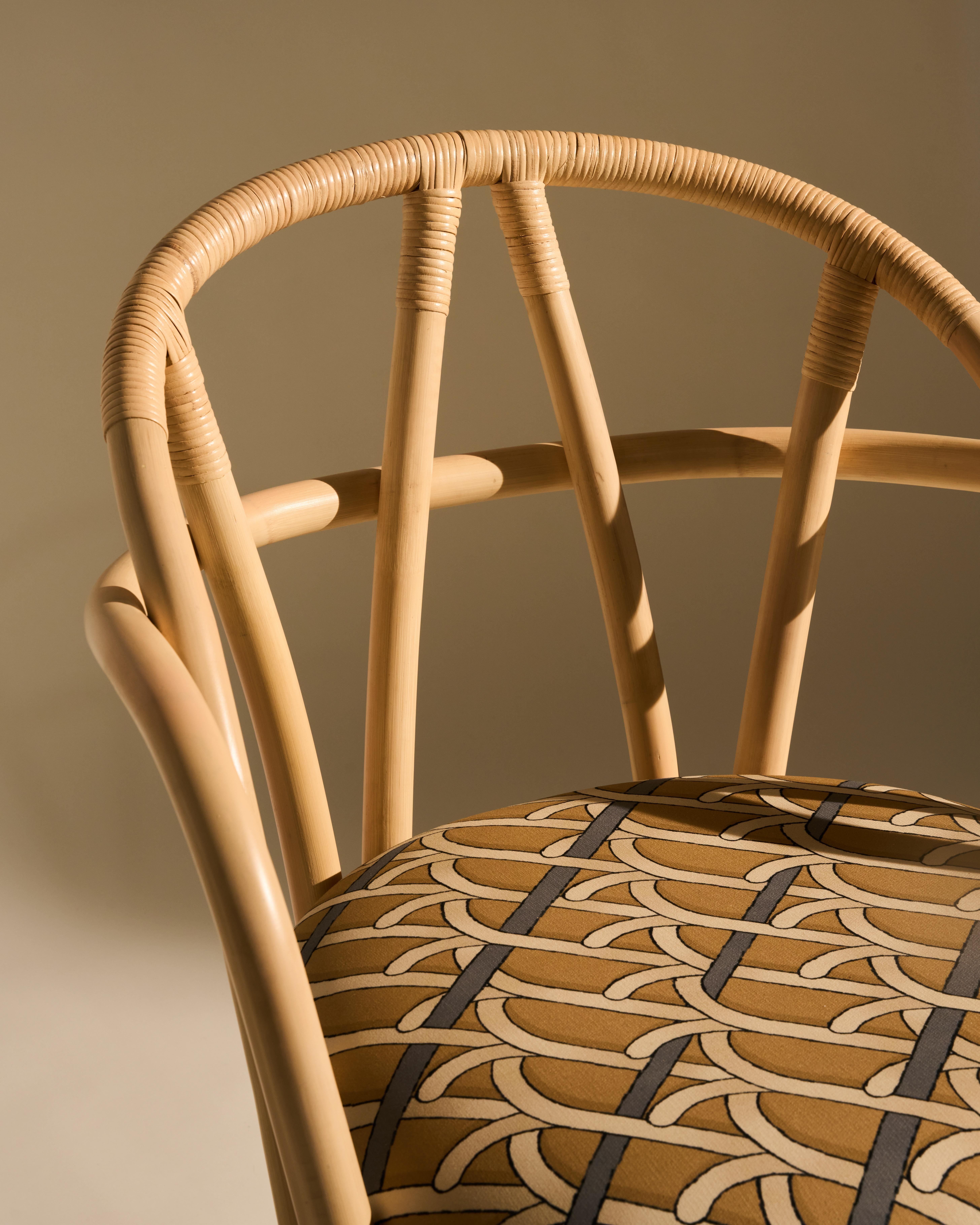 Sillón de comedor Bistra de ratán lacado natural by AMDL Circle for GUBI Siglo XXI y contemporáneo en venta
