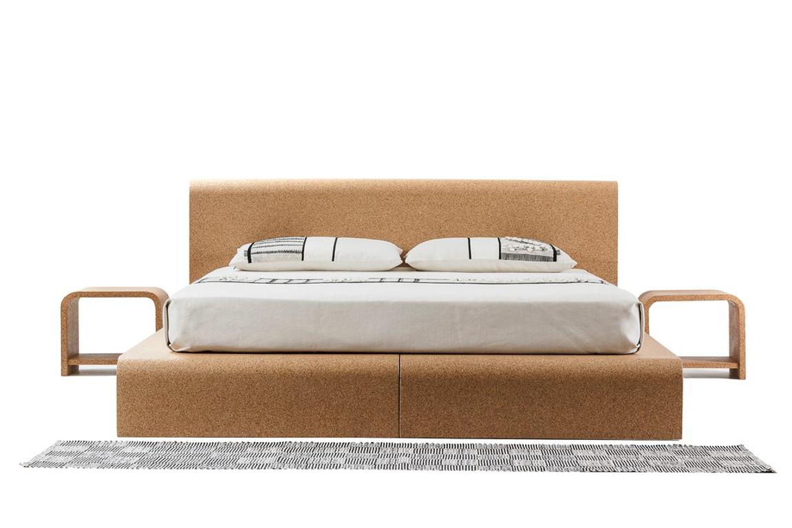 Bisu cork bedside, designed and manufactured by OTQ, is the best companion to the Bisu cork bed. This Sardinian bed system is the first in the world capable to join functionality, ethics of well-being and design. The absence of metallic components,