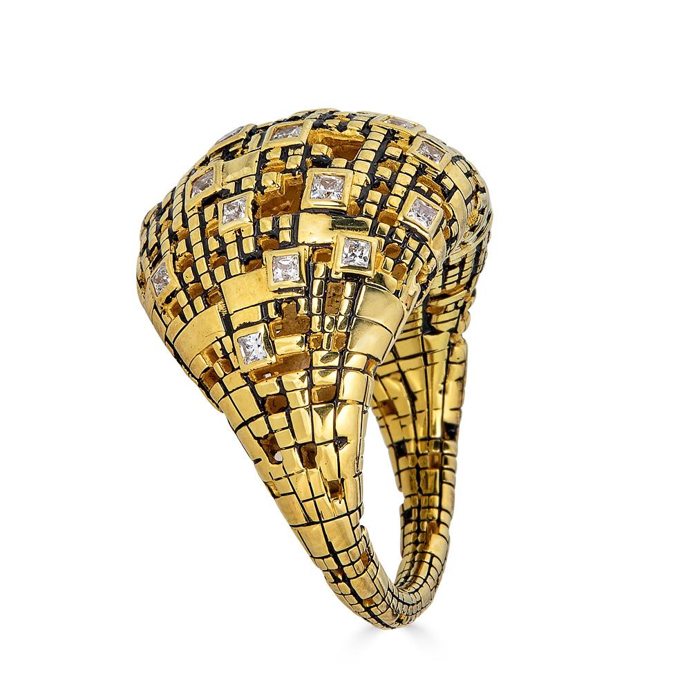 Modern Bitcoin Blockchain Diamond and 18K Gold Slim Dome Ring For Sale