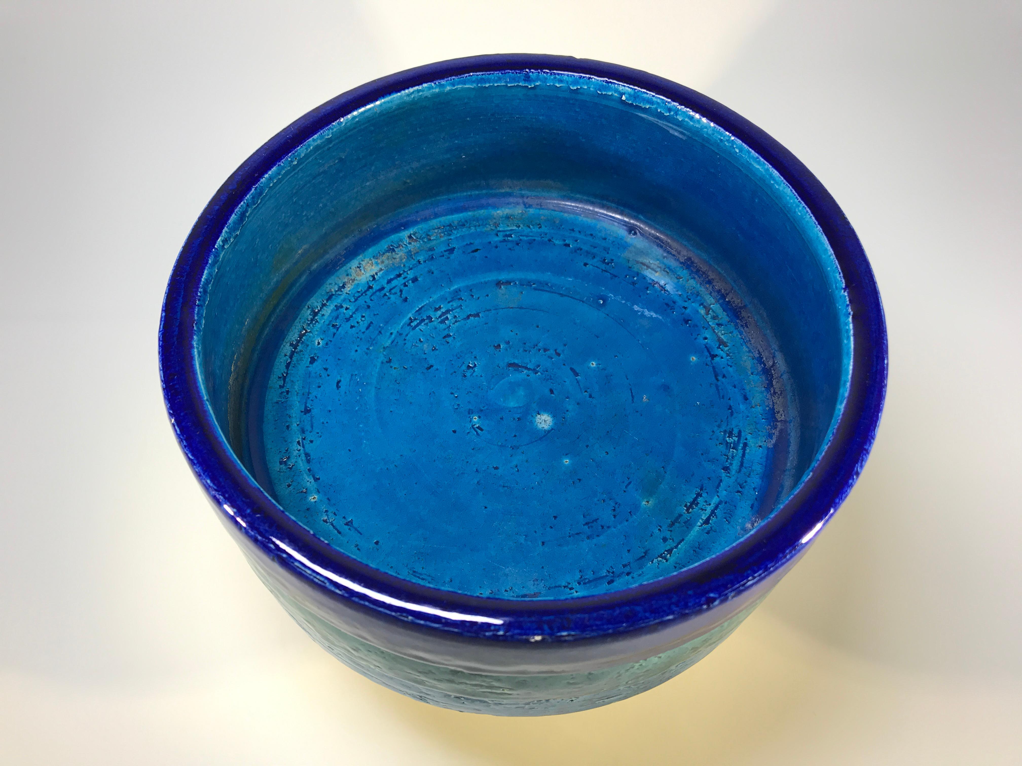 ceramic pedestal bowl