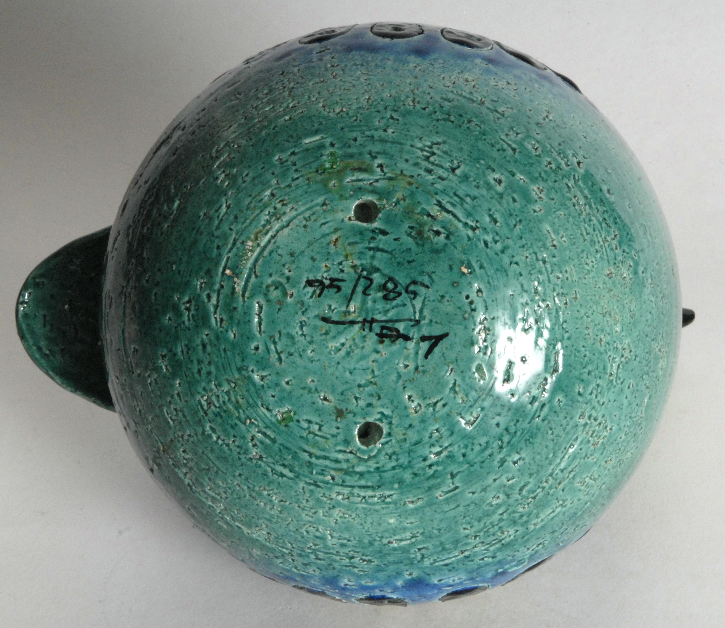 Mid-20th Century Bitossi Aldo Londi Bird Grenn and Yellow, Italy, circa 1968
