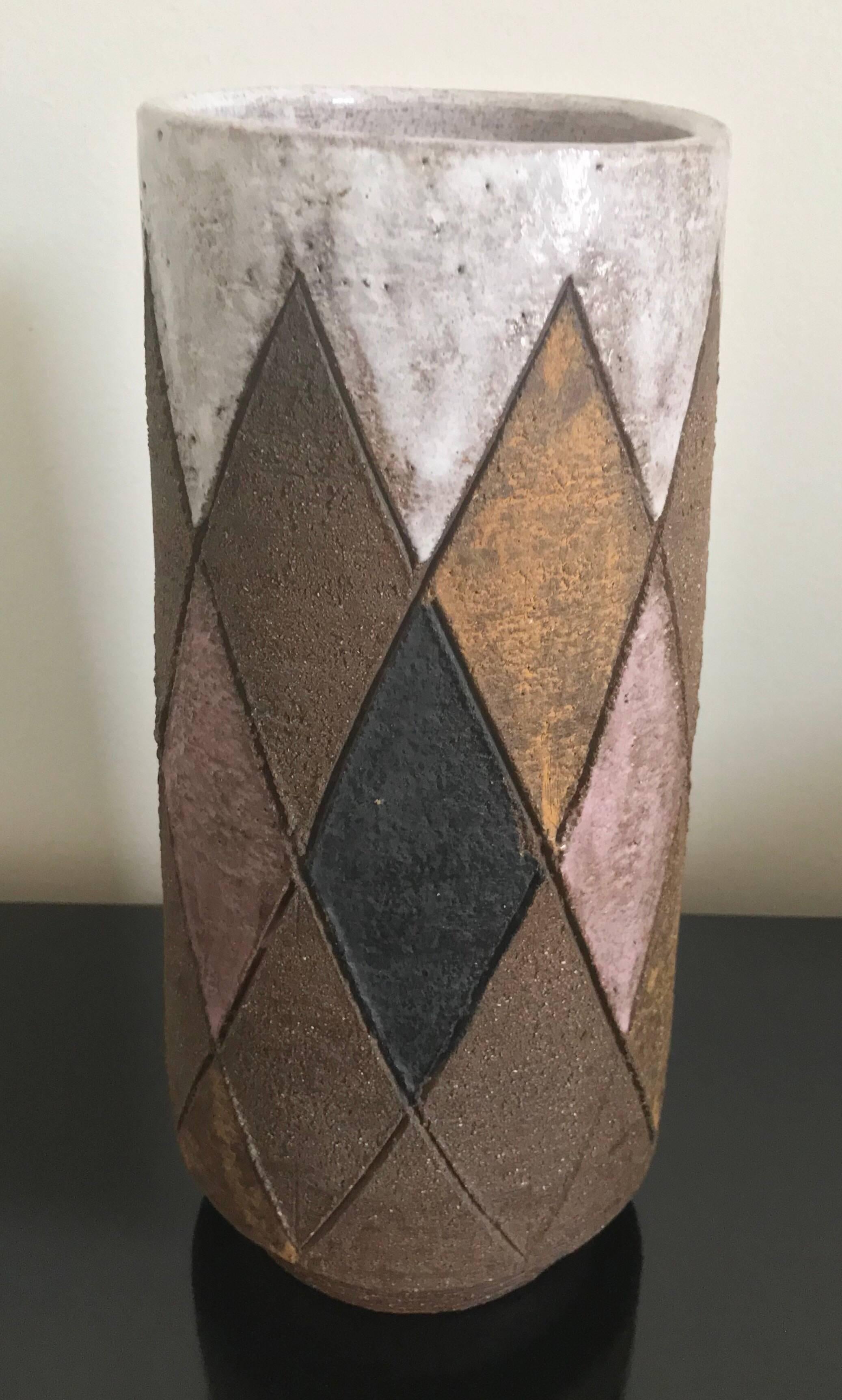 Bitossi Aldo Londi for Raymor art pottery vase with a harlequin pattern design, Italy, 1960s.