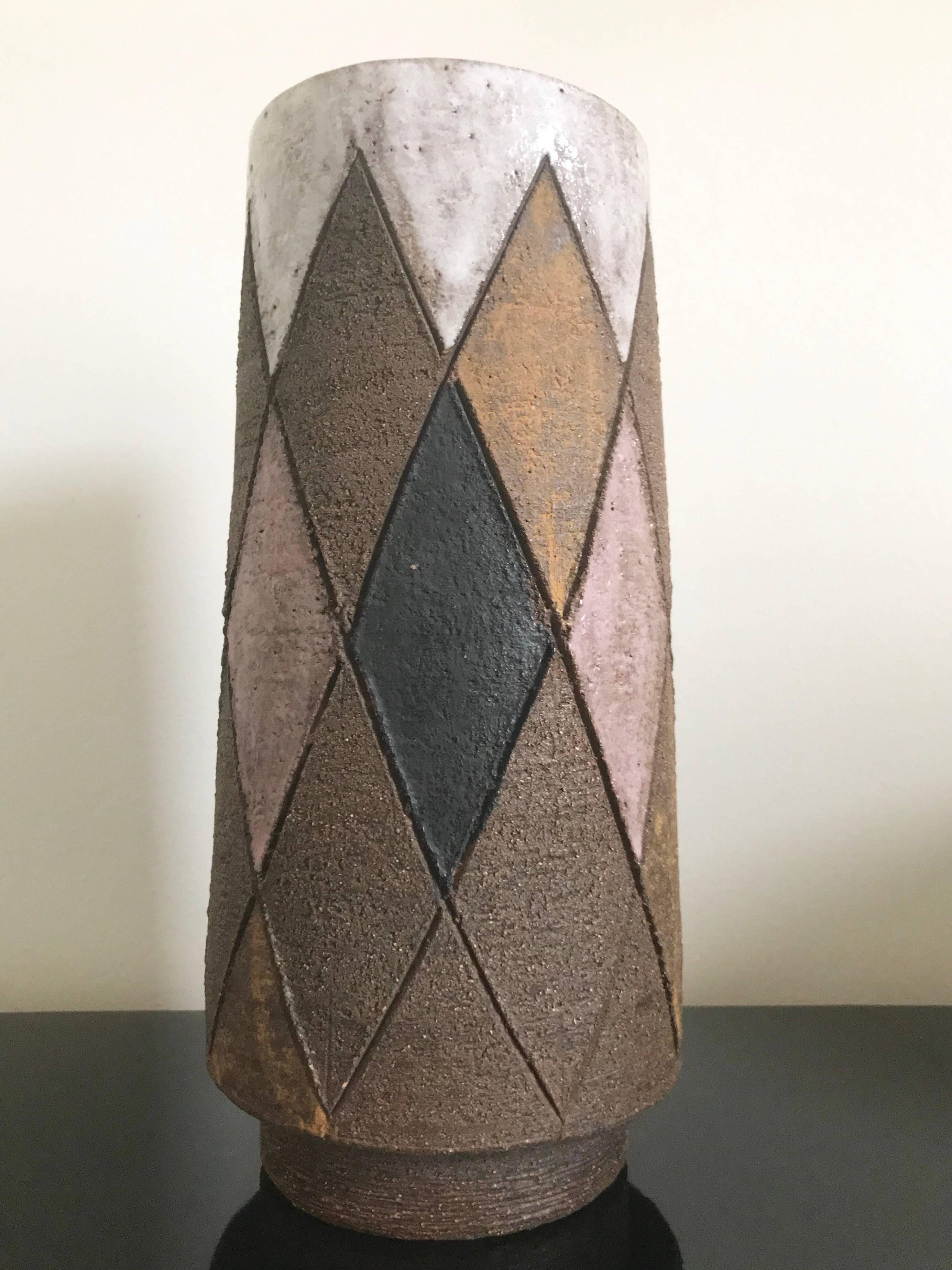 Mid-20th Century Bitossi Aldo Londi for Raymor Harlequin Art Pottery Vase