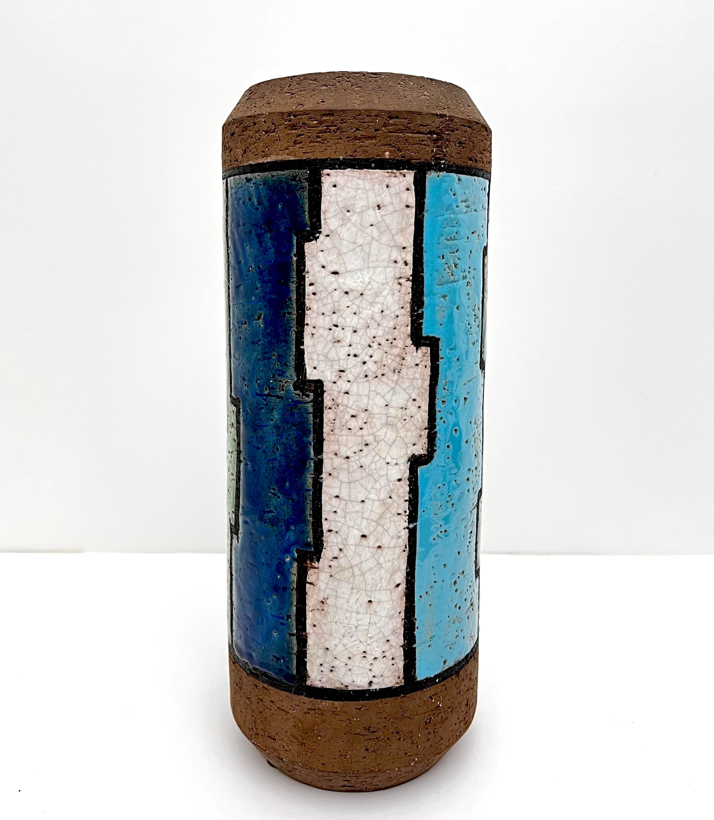 Very Geometric and Fabulous Large 60's Bitossi Lineas Rotas Vase by Aldo Londi.  Great colors of aqua, green, navy and white mixed with a chocolate brown coarse matte clay body is from Londi's Líneas Rotas (Broken lines) series making this quite the