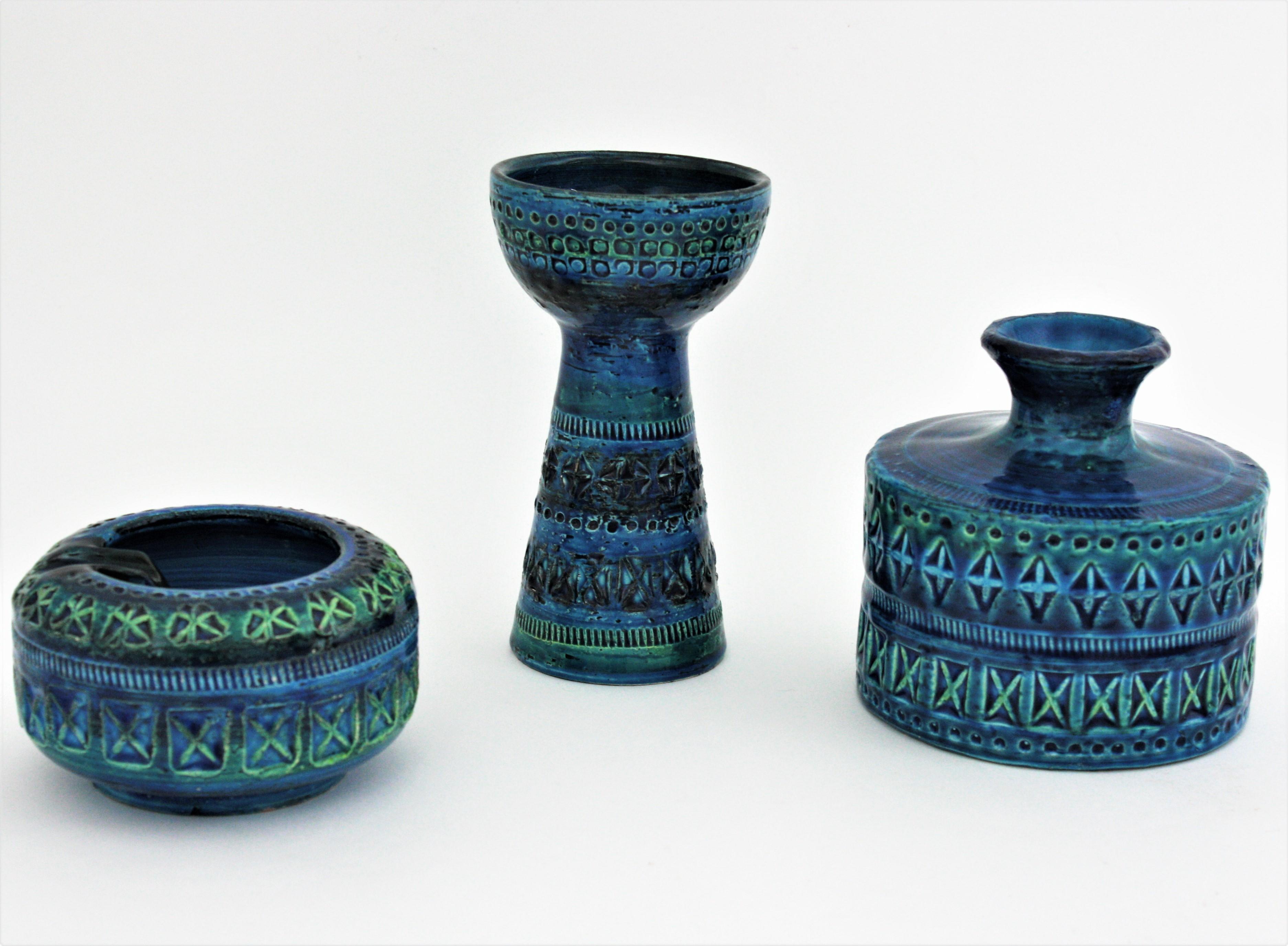 Ensemble de vase, cendrier et bougeoir en céramique bleue Bitossi Aldo Londi pour Rimini en vente 6