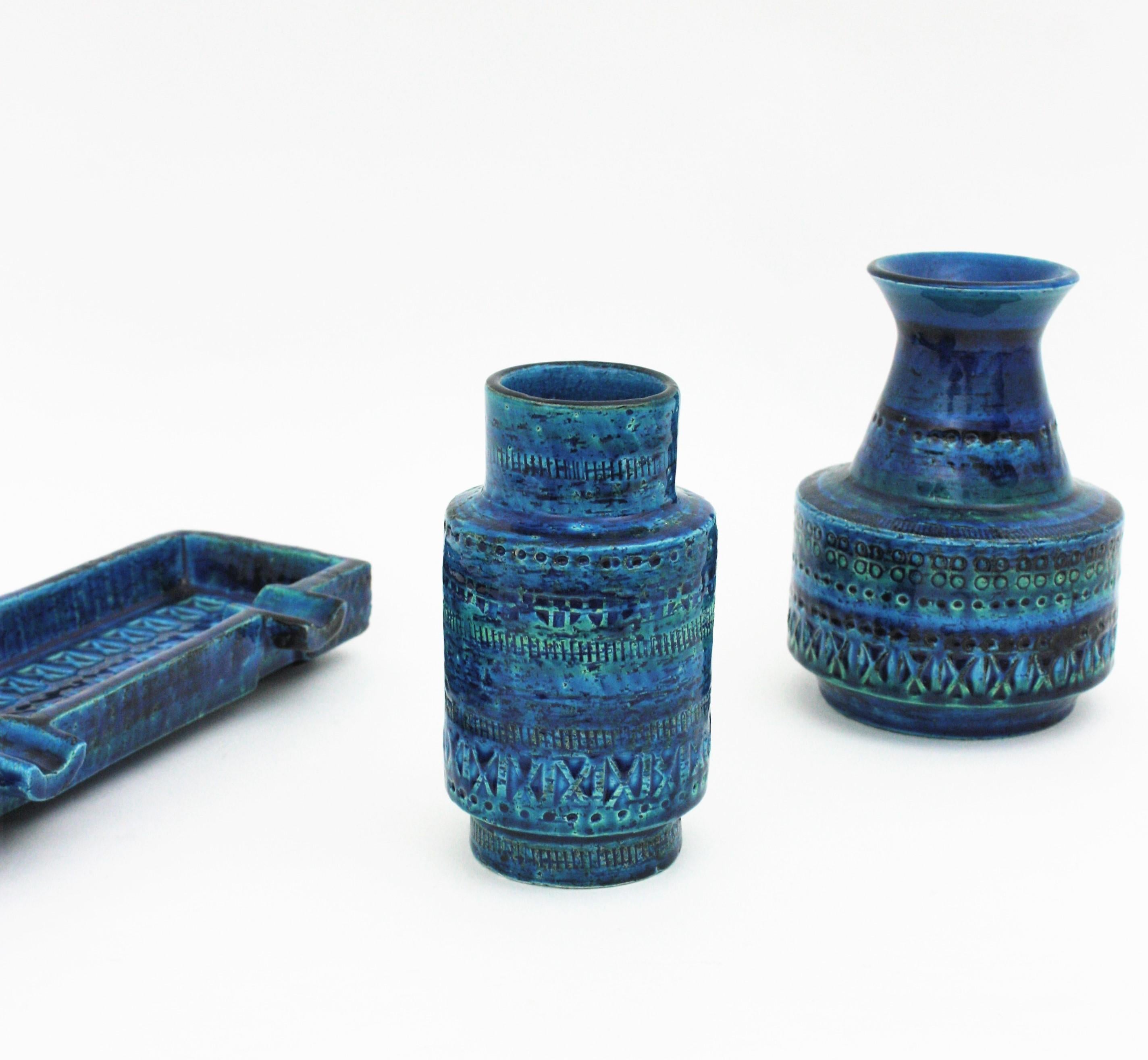 20ième siècle Vase en céramique bleue Bitossi Aldo Londi Rimini, années 1960 en vente