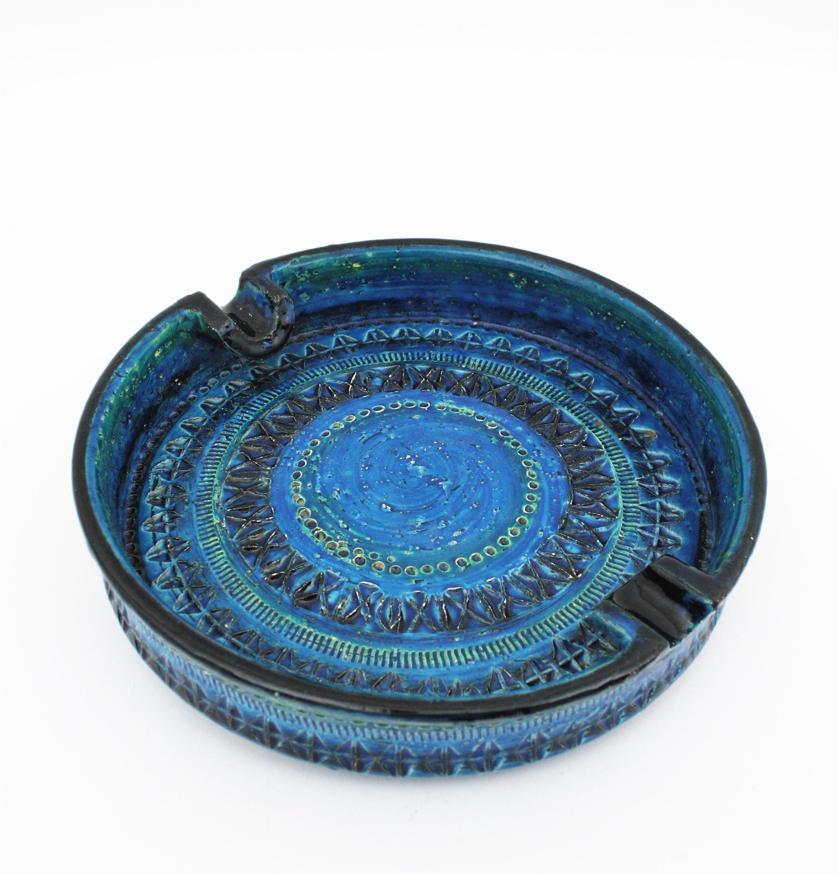 20th Century Bitossi Aldo Londi Rimini Blue Ceramic XL Round Centerpiece Bowl Ashtray For Sale
