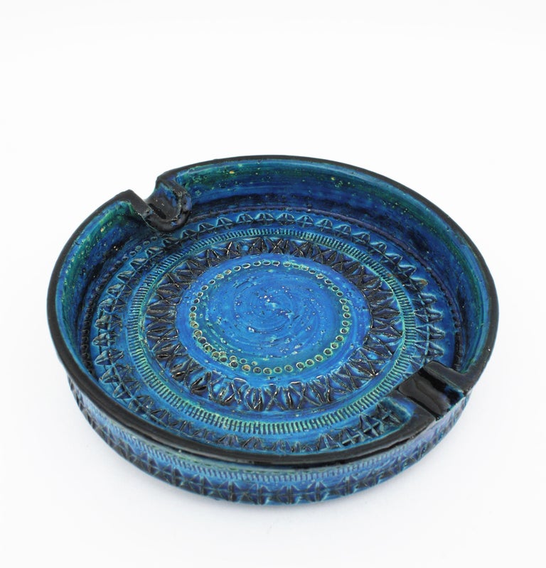 Bitossi Aldo Londi Very Large Ceramic Round Ashtray, Rimini Blu For Sale 2