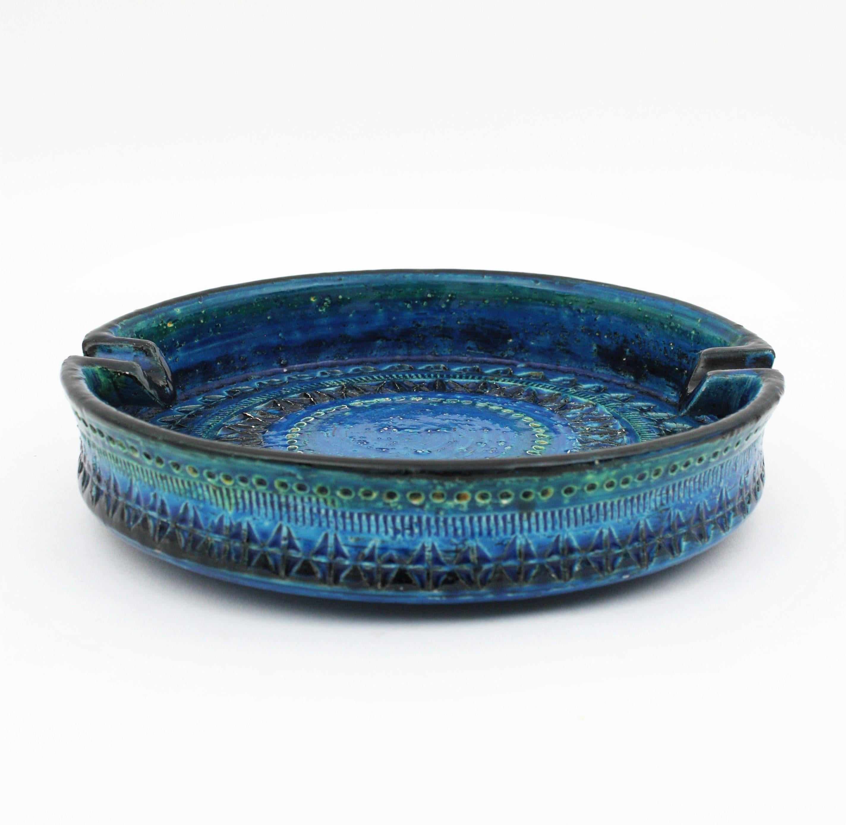 Glazed Bitossi Aldo Londi Rimini Blue Ceramic XL Round Centerpiece Bowl Ashtray For Sale
