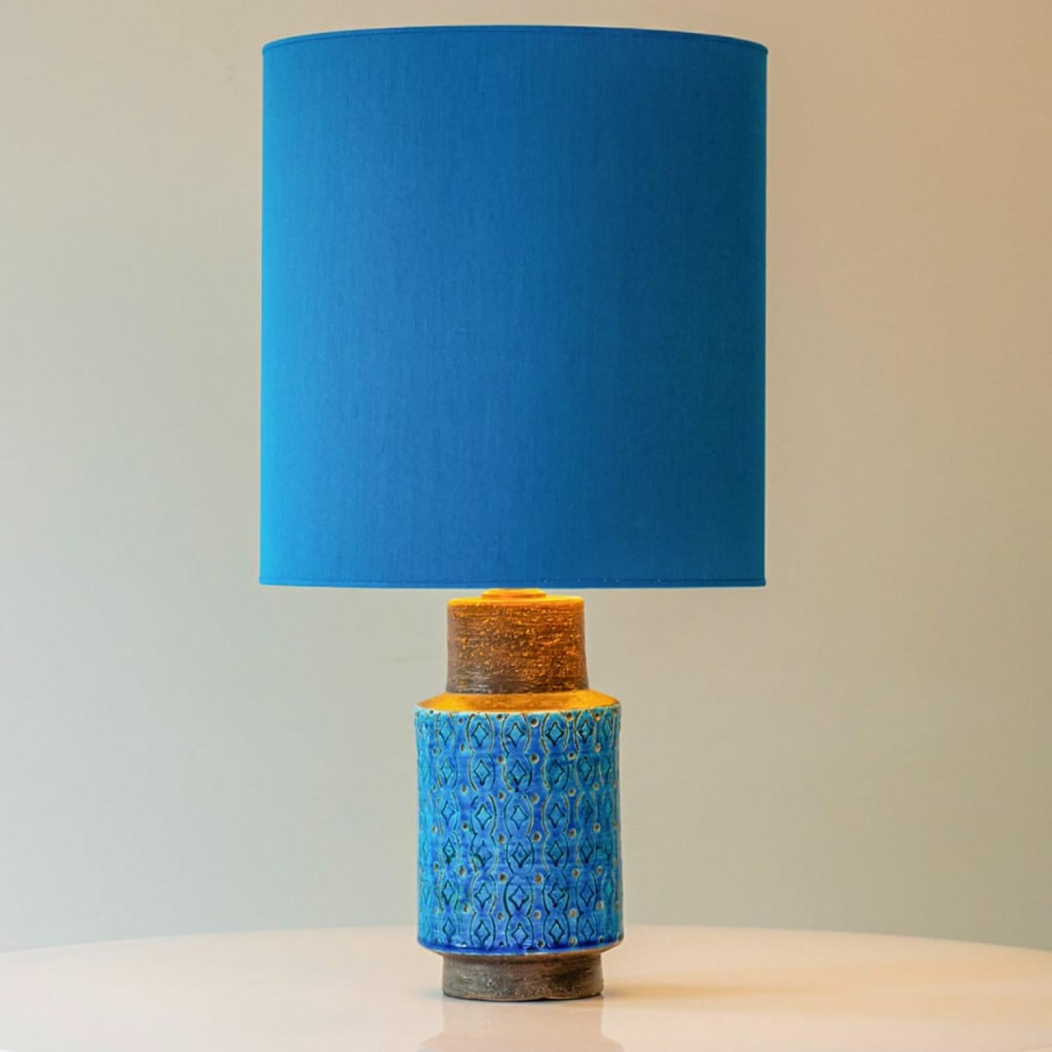 Mid-Century Modern Bitossi Aqua and Brown Ceramic Table Lamp, Blue Silk Lampshade by R. Houben For Sale