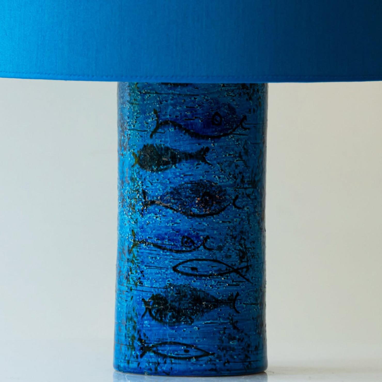 Altro Lampada da tavolo Bitossi Aqua Ceramic, paralume in seta blu di R. Houben in vendita