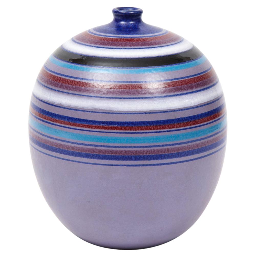 Vase boule Bitossi à rayures, violet, bleu, blanc, rouge, signé