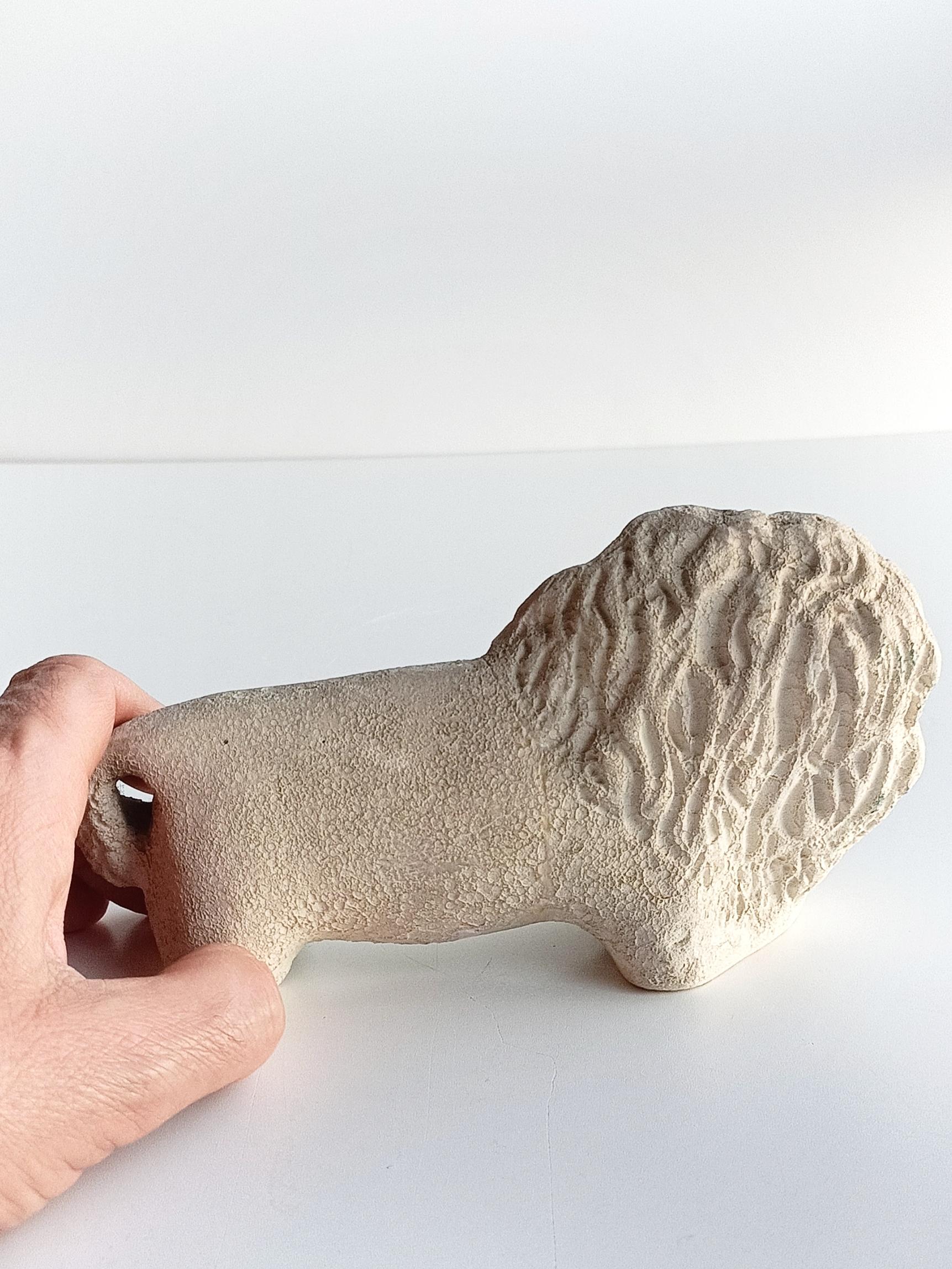 Hand-Crafted Bitossi by Aldo Londi Vintage Mid Century Ceramic Lion Sculpture, Italy, 1960s
