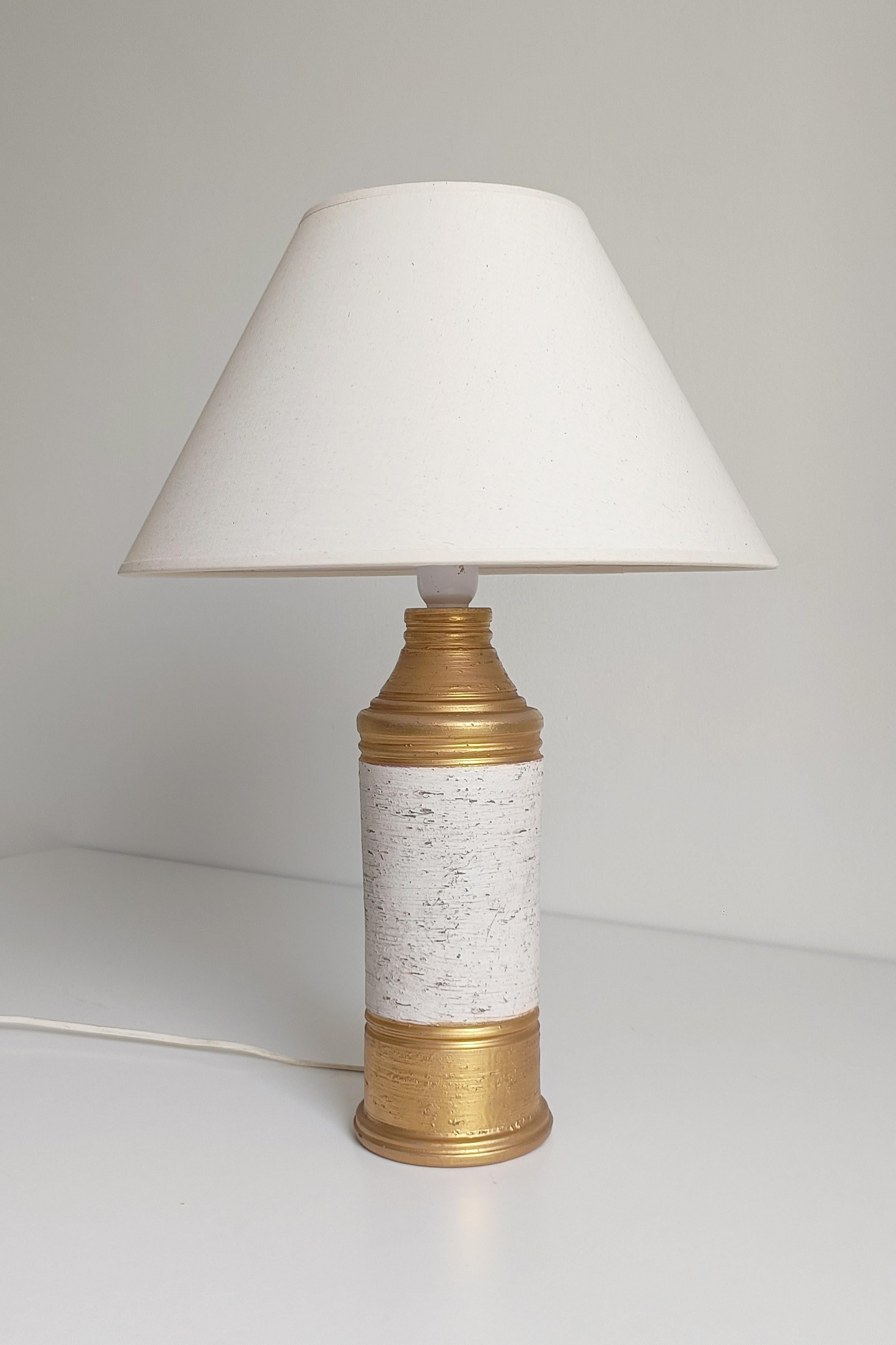 Bitossi by Aldo Londi Gold/ Cream Ceramic Table Lamp, Signed, Italy, 1970s For Sale 3