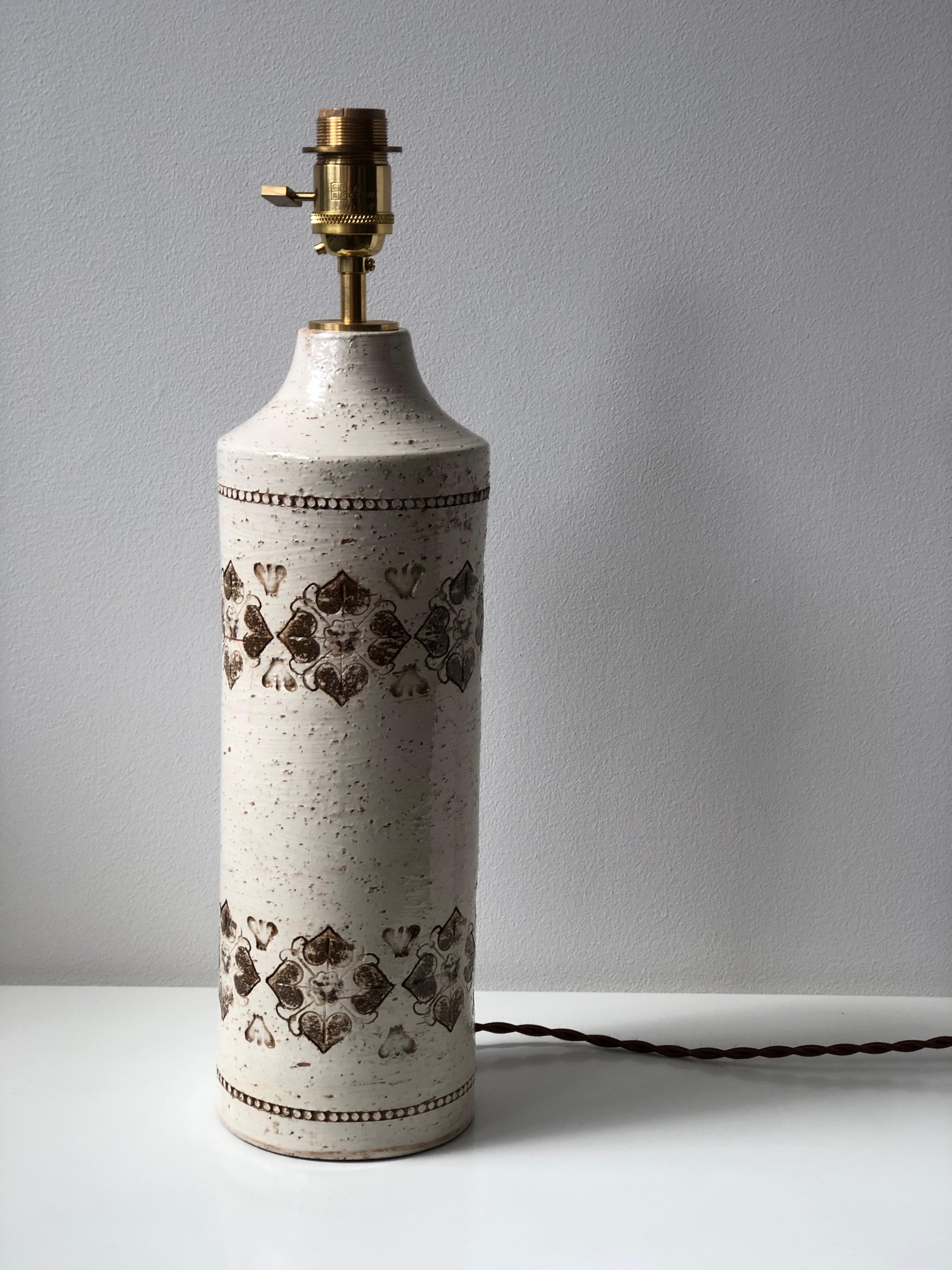 Lampe de table en céramique Bitossi par Aldo Londi Heart Decor en crème et marron. 1970s. en vente 5