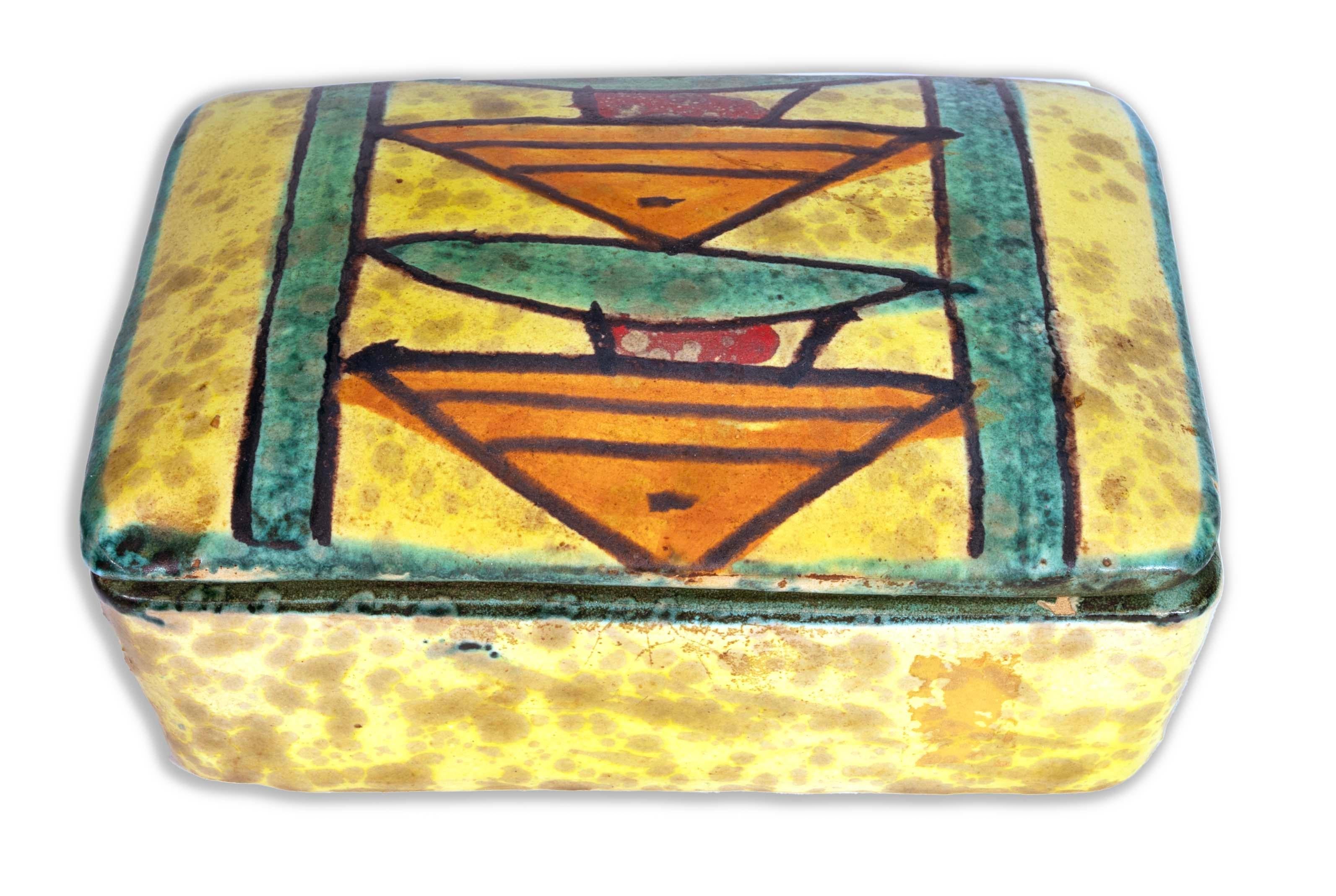 Bitossi Ceramic Trinket Box and Vase with Abstract Fish Pattern Made in Italy In Good Condition For Sale In Keego Harbor, MI