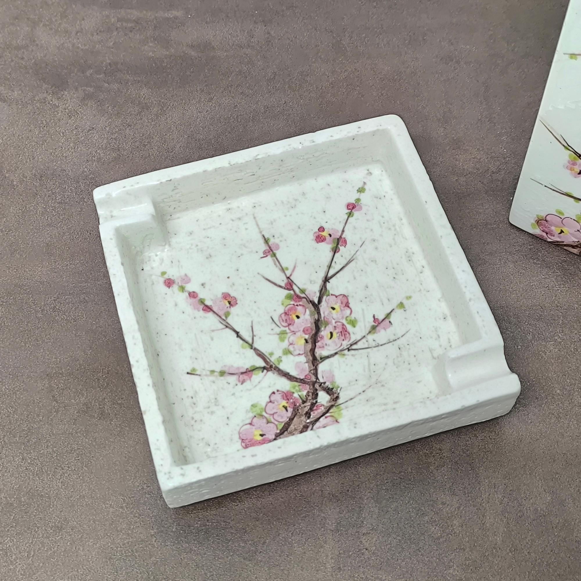 20th Century Bitossi Flavia Set Table Lamp and Ashtray - Vide Poche with Cherry Blossom Motif For Sale