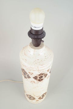 Bitossi for Bergboms. Large ceramic table lamp with Bitossi relief. 1970s