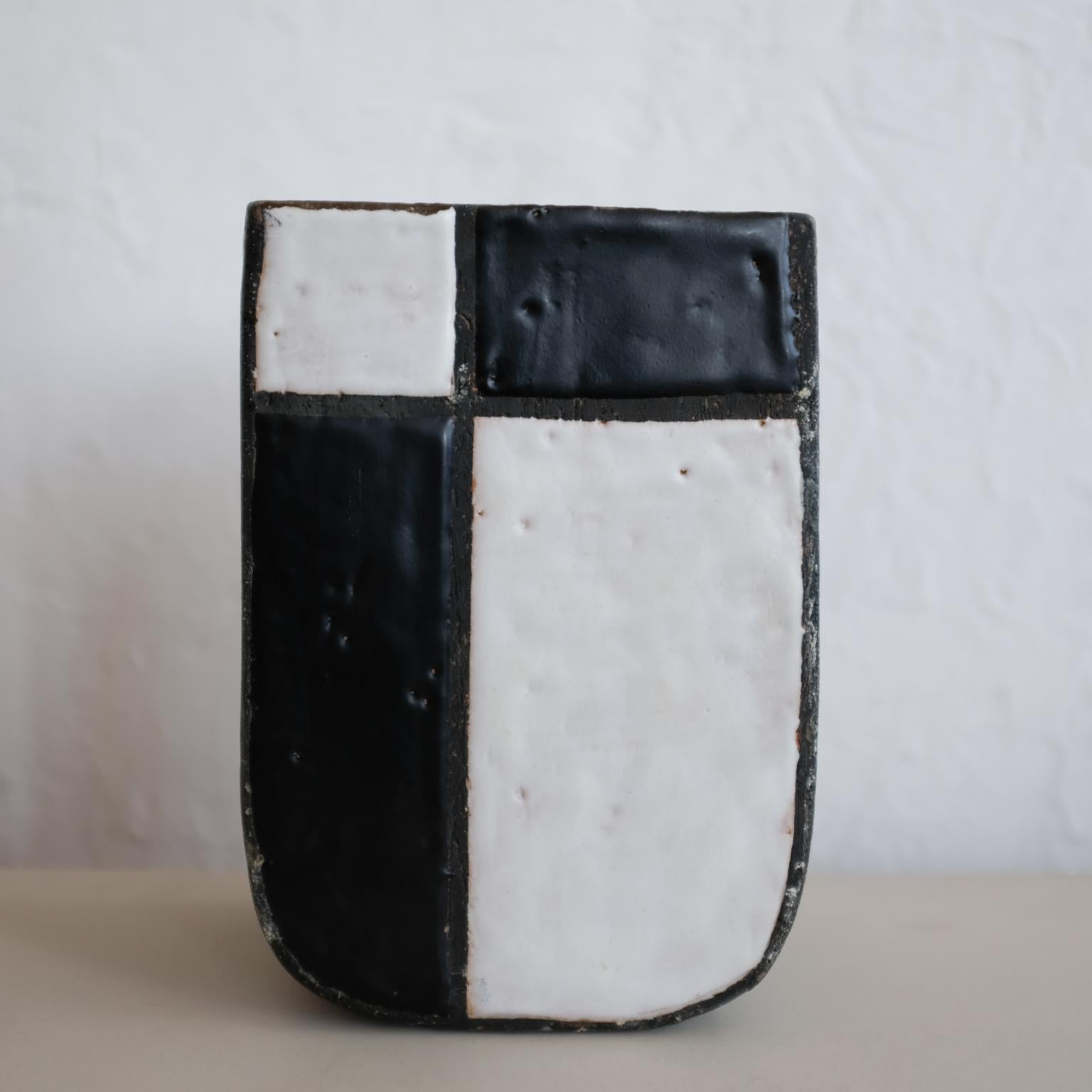 Bitossi for Raymor black, white and brown geometric vase. Glazed ceramic design is on the front and back. Signed Italy and includes the original Raymor tag with 