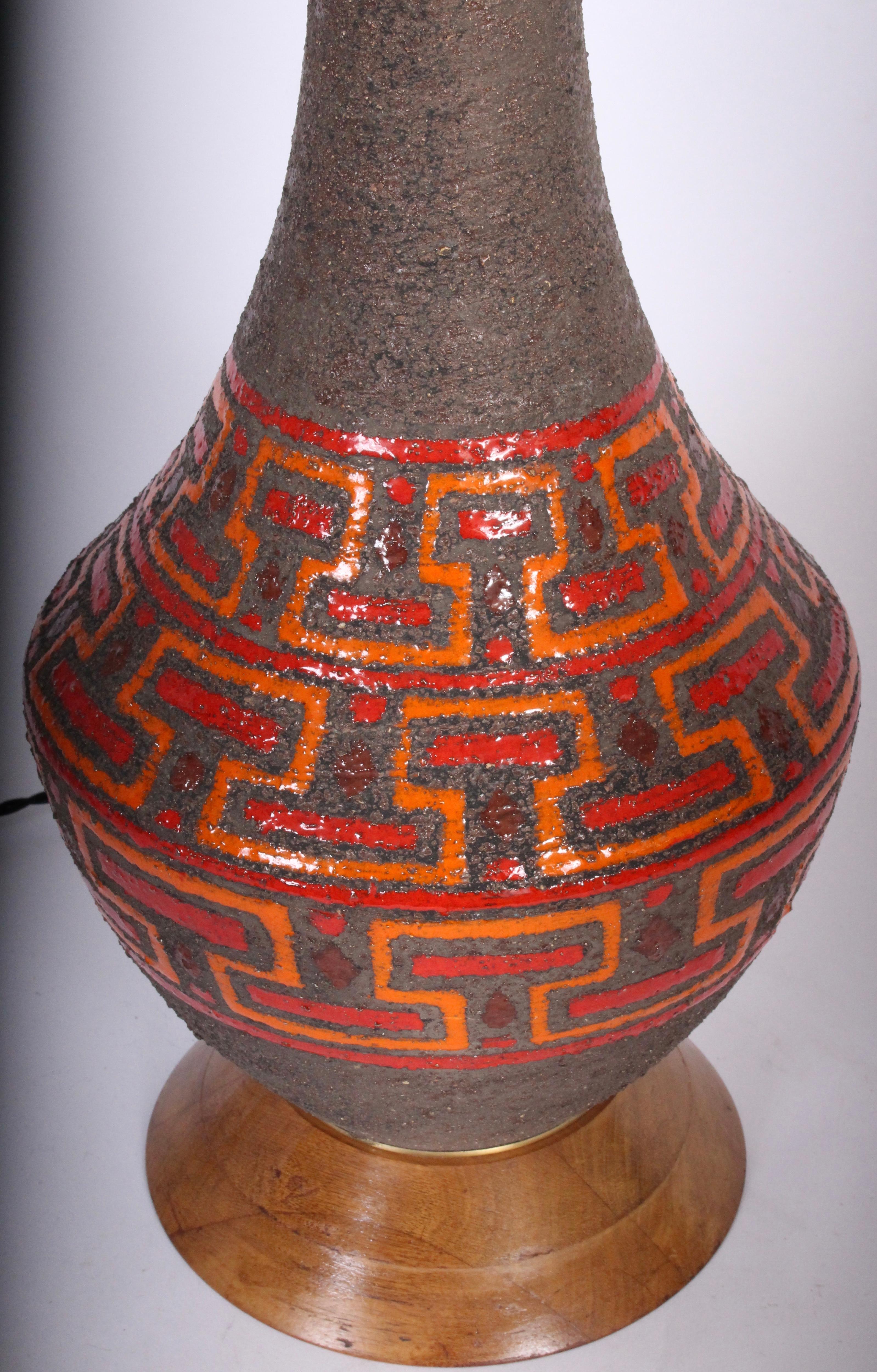 Mid-Century Modern Aldo Londi Brown Pottery Table Lamp with Glazed Red & Orange Geometrics For Sale